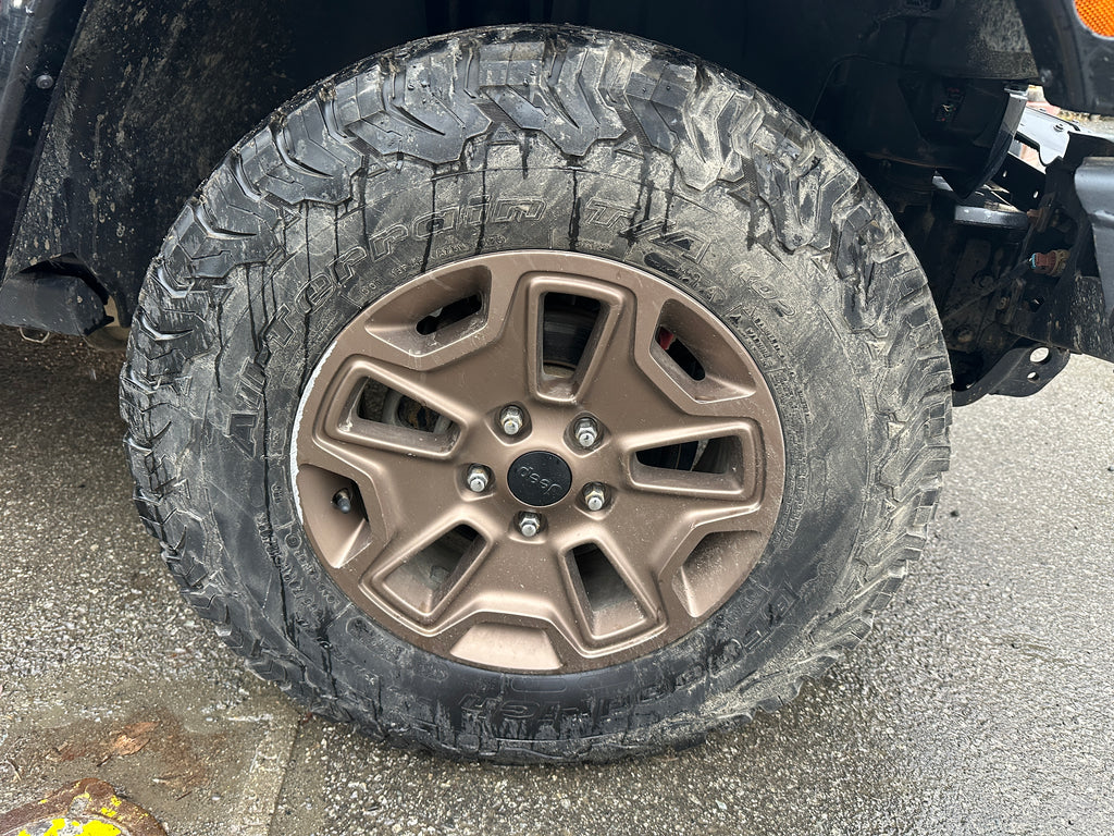 2016 Jeep Wrangler JK Unlimited Sahara 3.6 – J2554