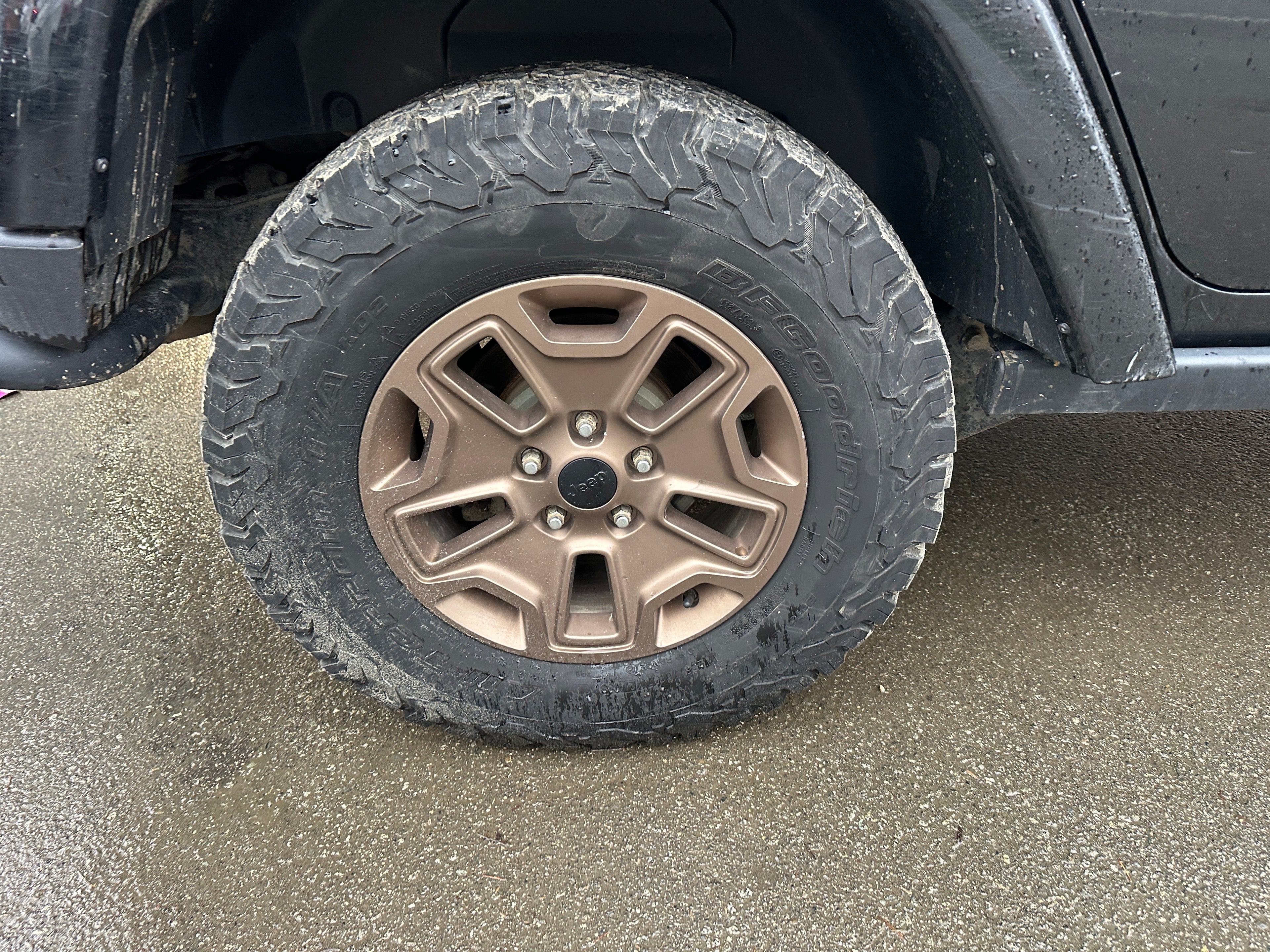 2016 Jeep Wrangler JK Unlimited Sahara 3.6 – J2554