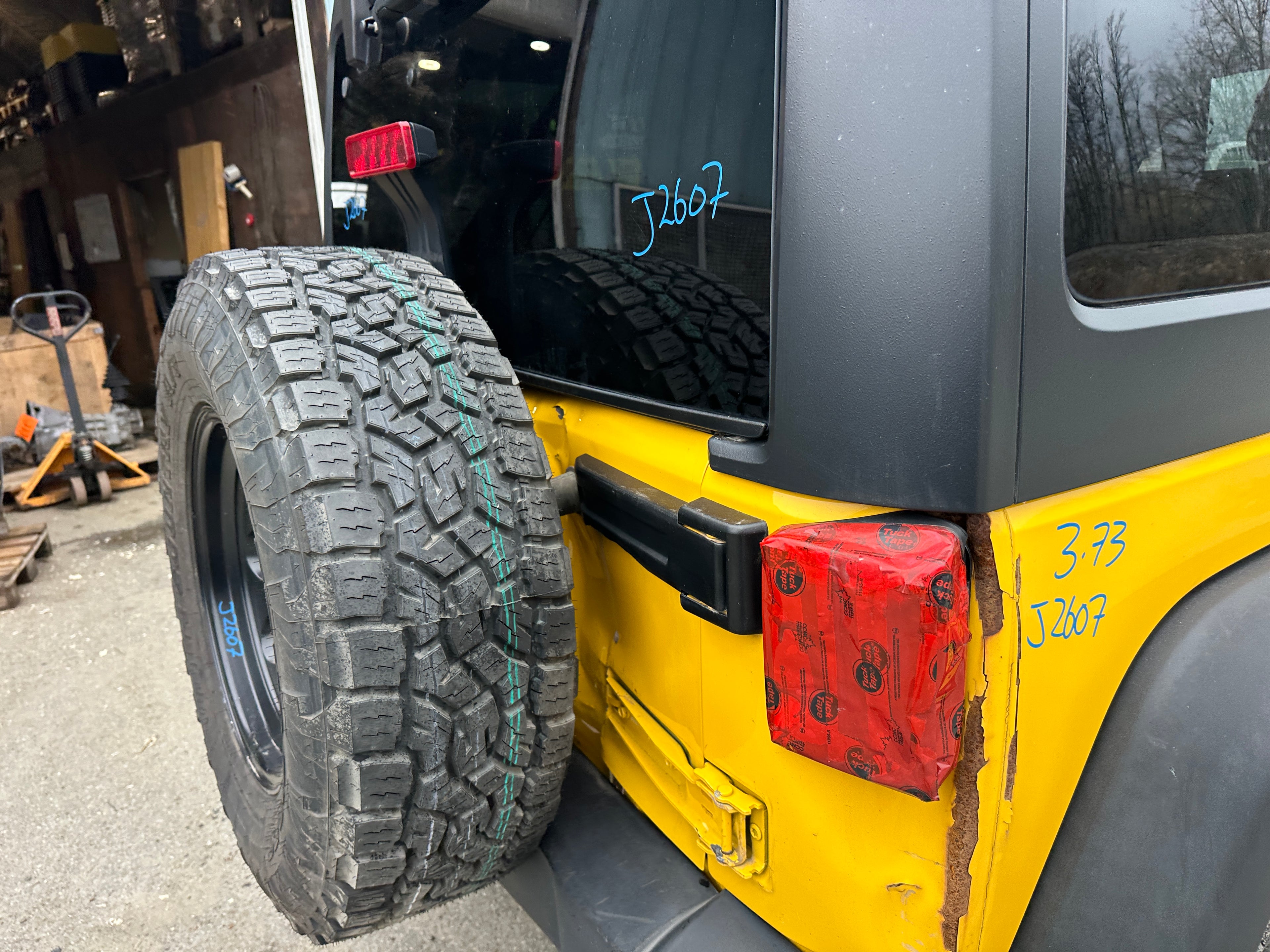 2015 Jeep Wrangler JK Unlimited Sport 3.6 – J2607
