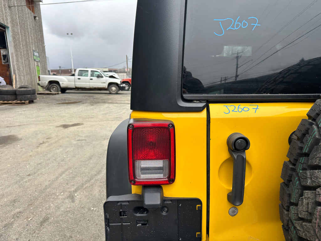 2015 Jeep Wrangler JK Unlimited Sport 3.6 – J2607