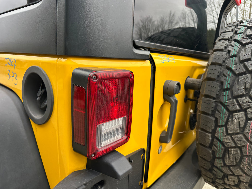 2015 Jeep Wrangler JK Unlimited Sport 3.6 – J2607