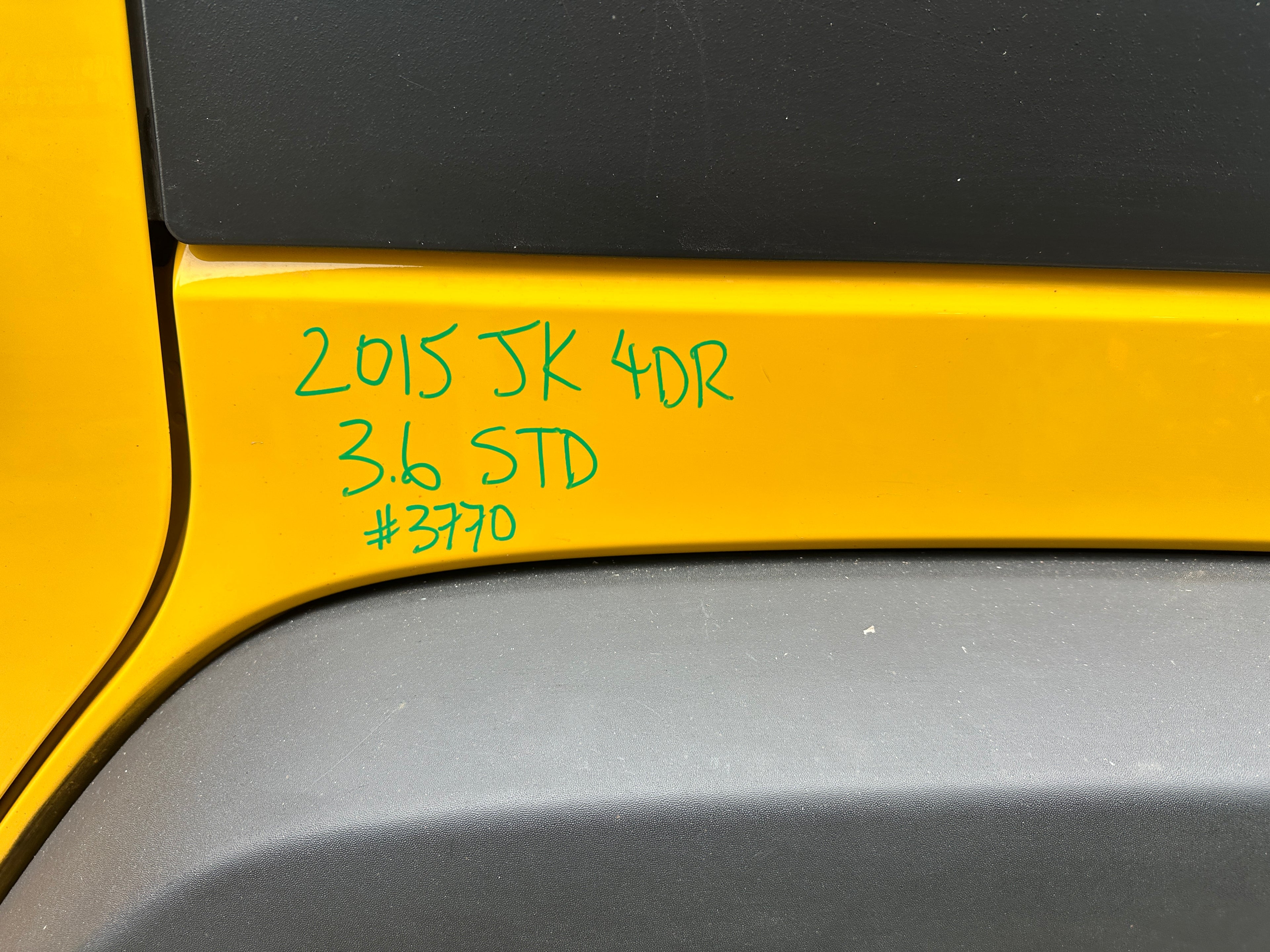 2015 Jeep Wrangler JK Unlimited Sport 3.6 – J2607