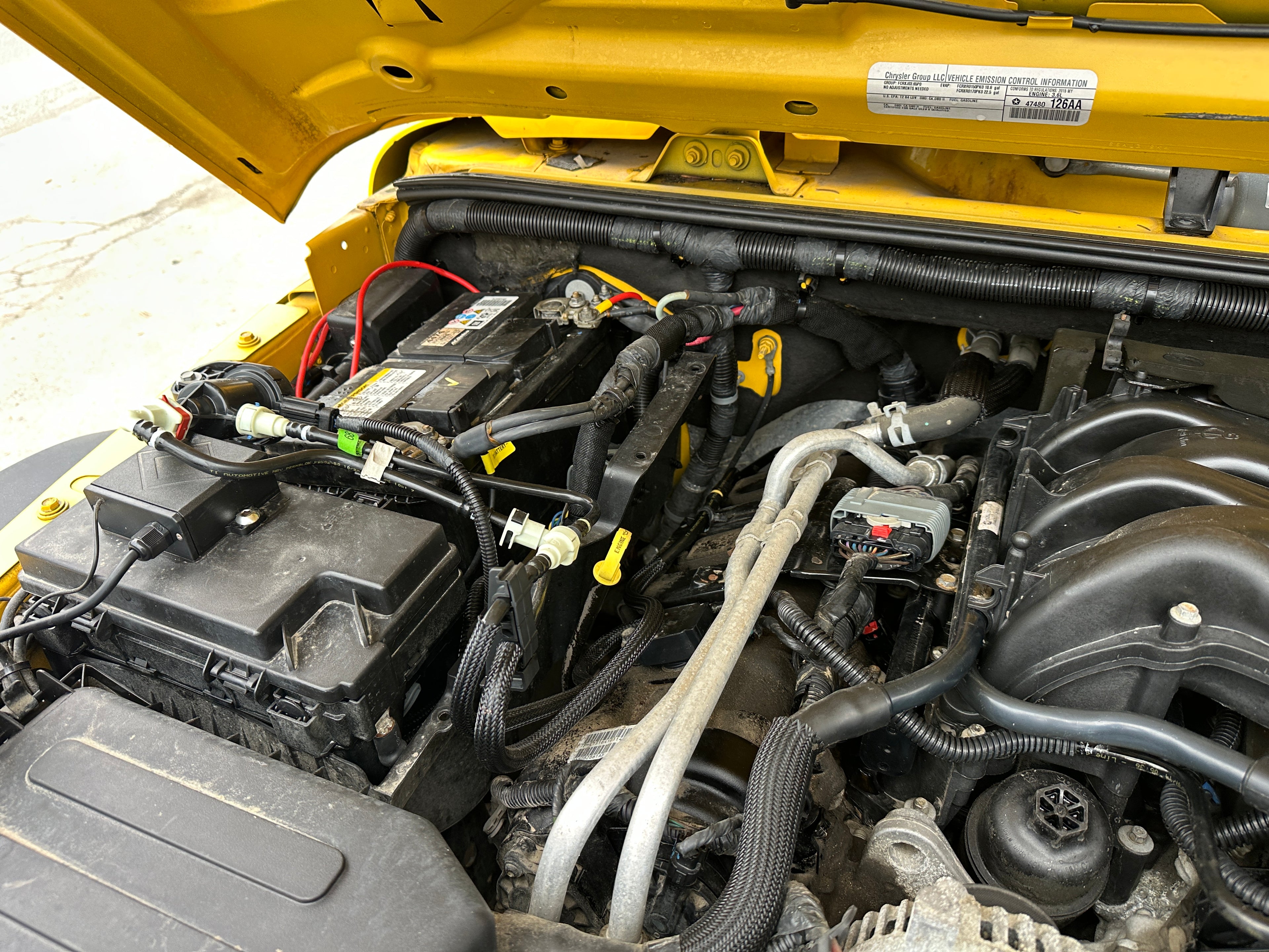 2015 Jeep Wrangler JK Unlimited Sport 3.6 – J2607