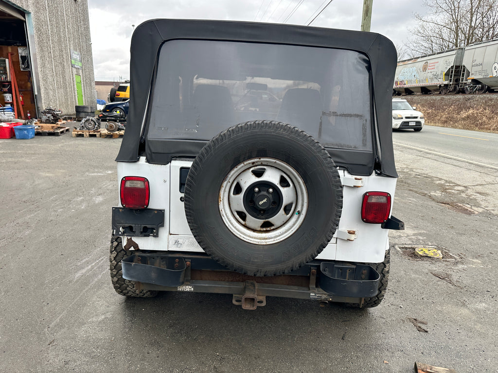 1993 Jeep Wrangler YJ 2.5 – J2509