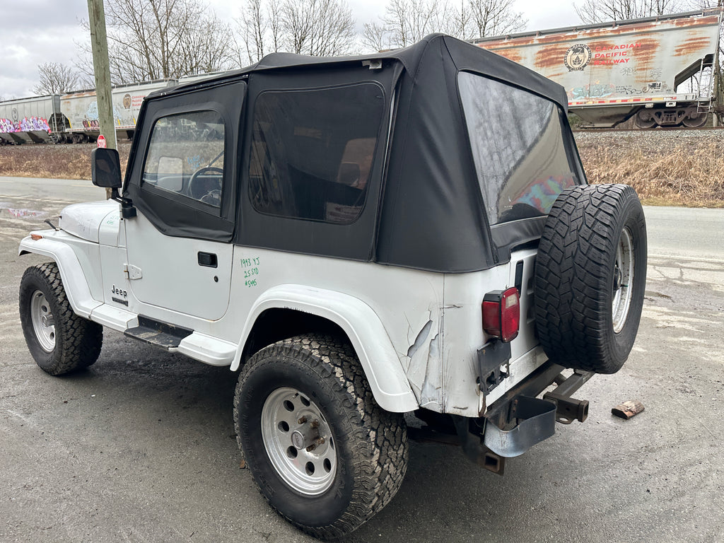 1993 Jeep Wrangler YJ 2.5 – J2509