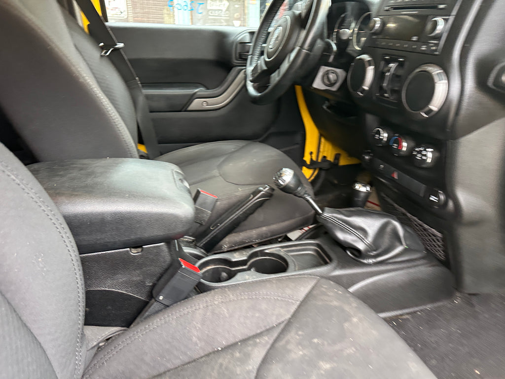 2015 Jeep Wrangler JK Unlimited Sport 3.6 – J2607