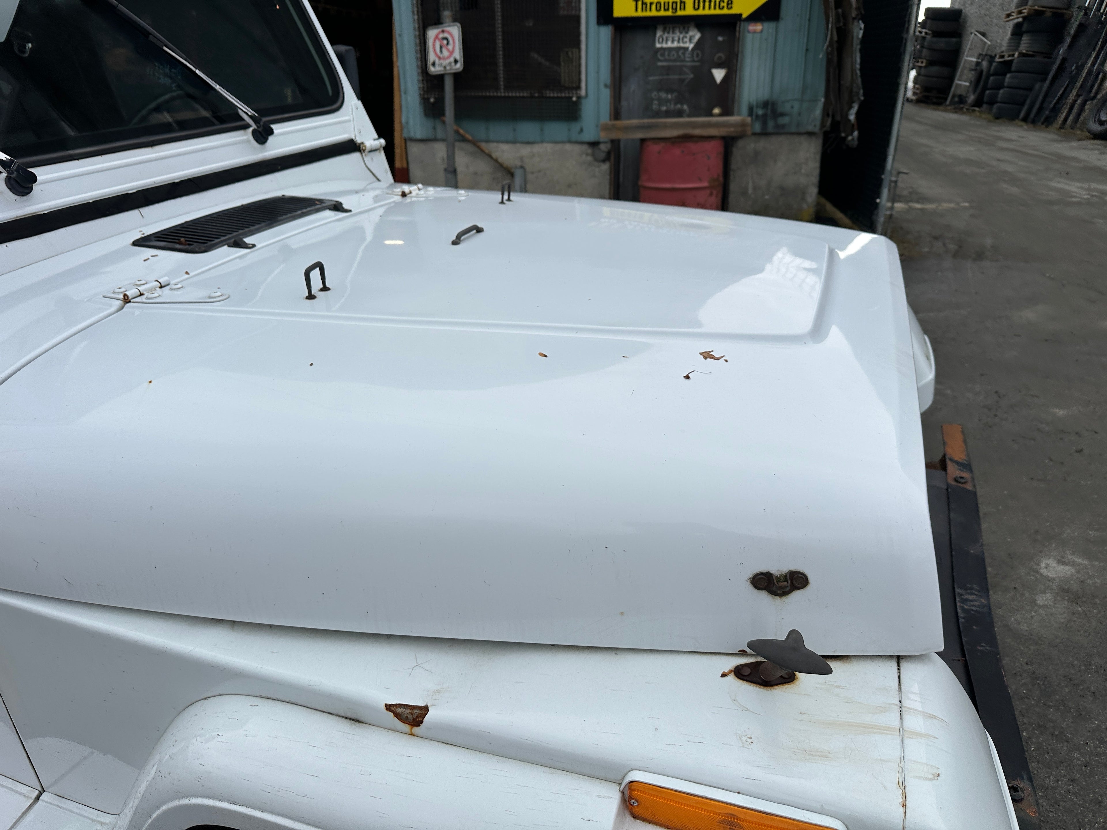 1993 Jeep Wrangler YJ 2.5 – J2509