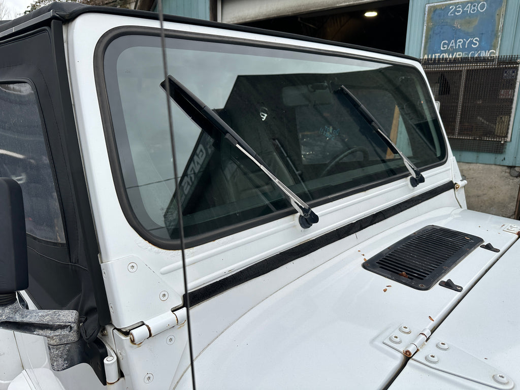 1993 Jeep Wrangler YJ 2.5 – J2509