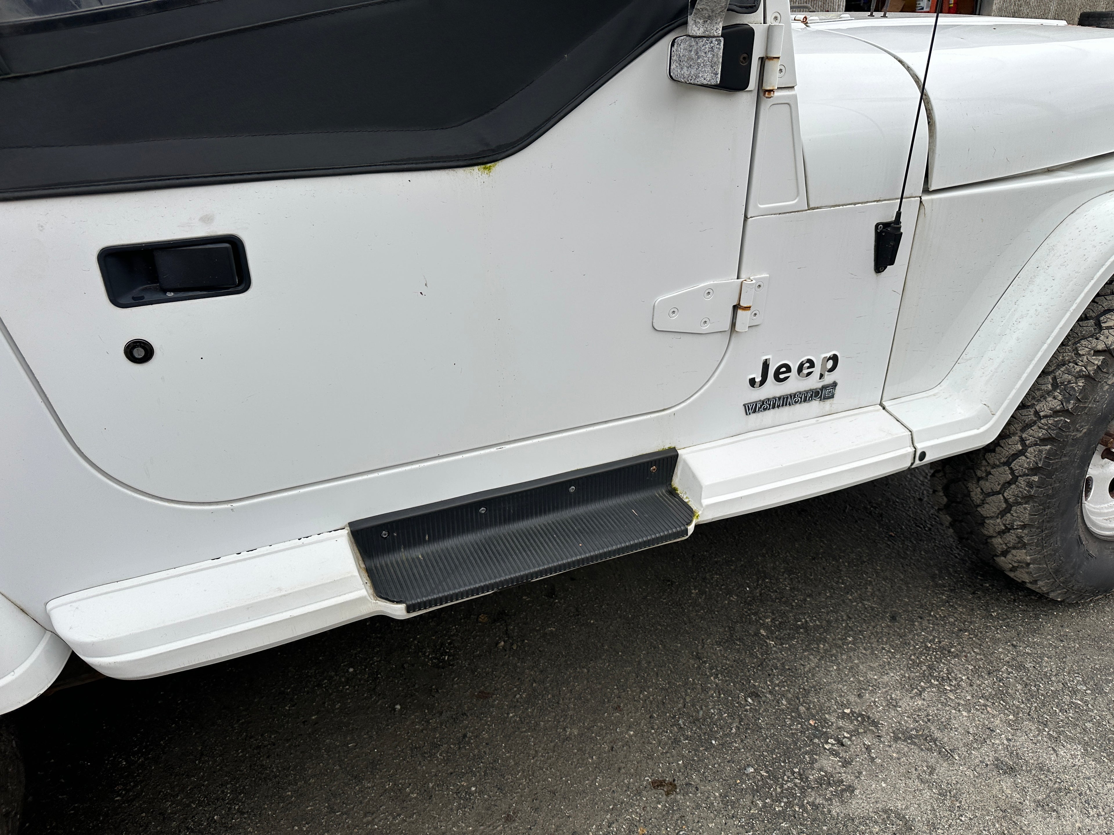 1993 Jeep Wrangler YJ 2.5 – J2509