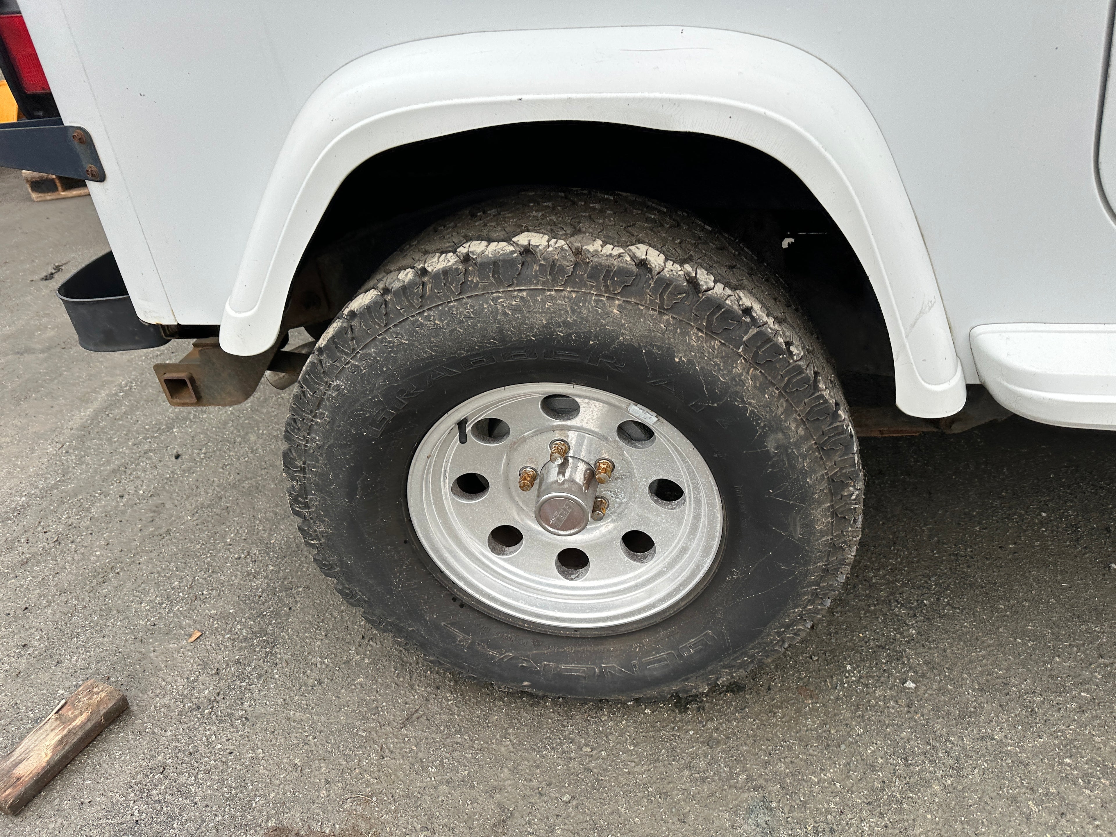 1993 Jeep Wrangler YJ 2.5 – J2509