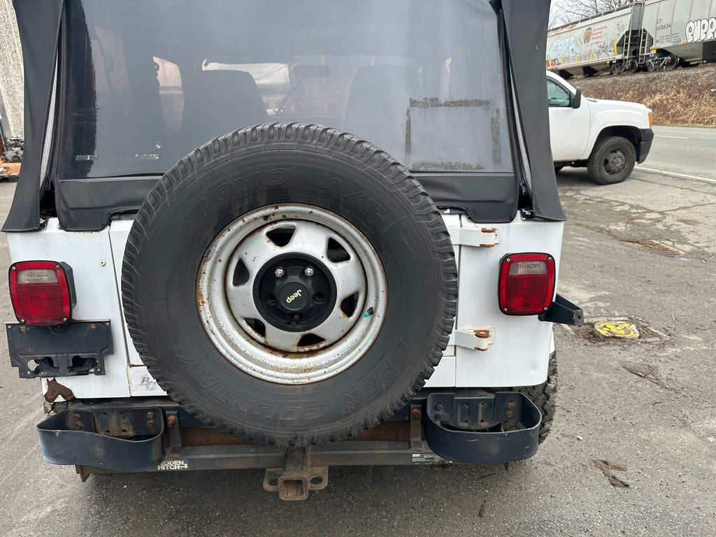 1993 Jeep Wrangler YJ 2.5 – J2509