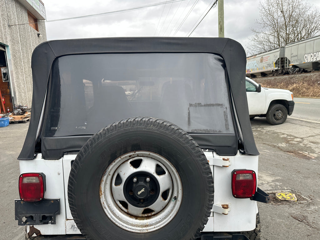 1993 Jeep Wrangler YJ 2.5 – J2509
