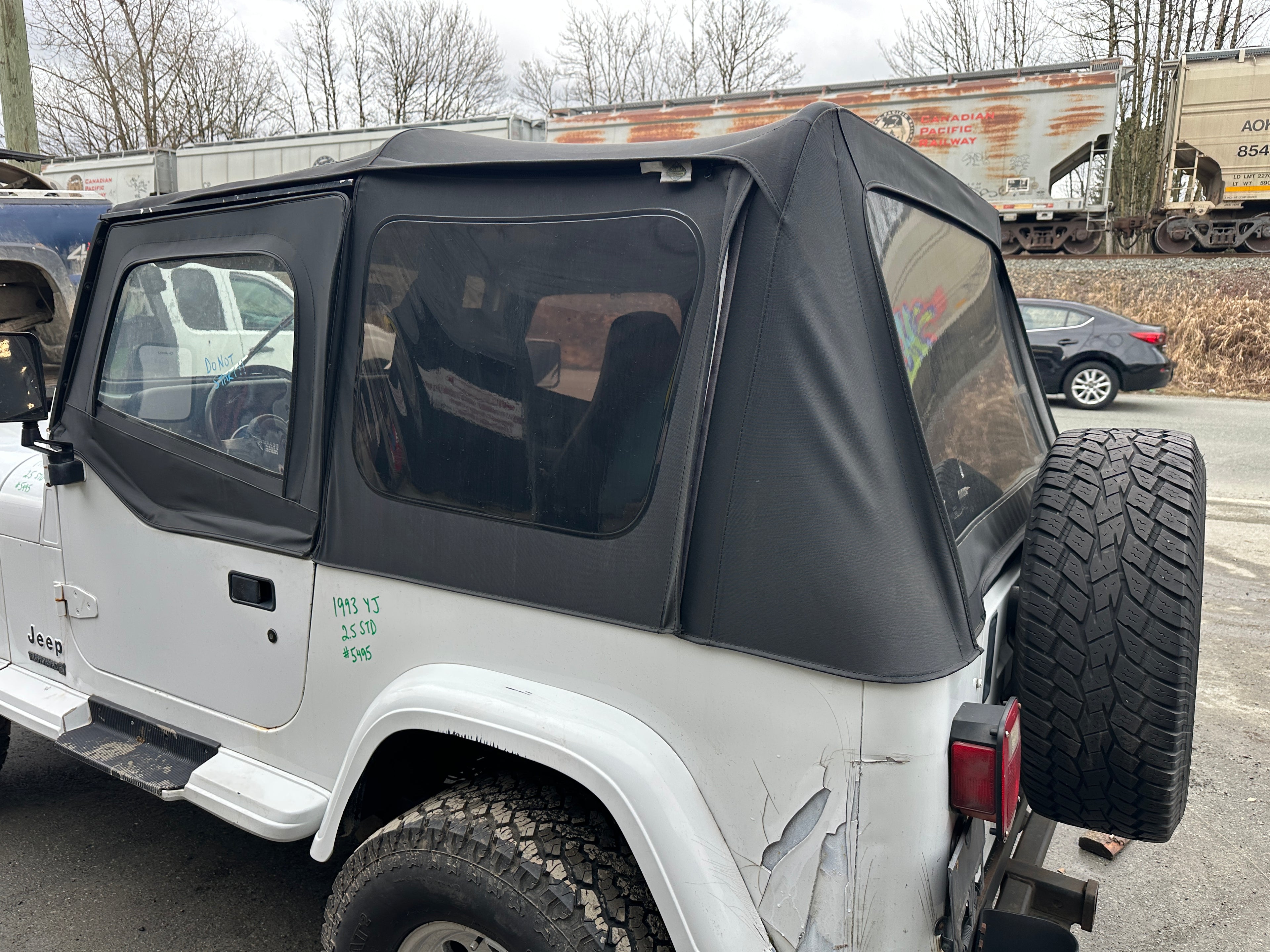 1993 Jeep Wrangler YJ 2.5 – J2509