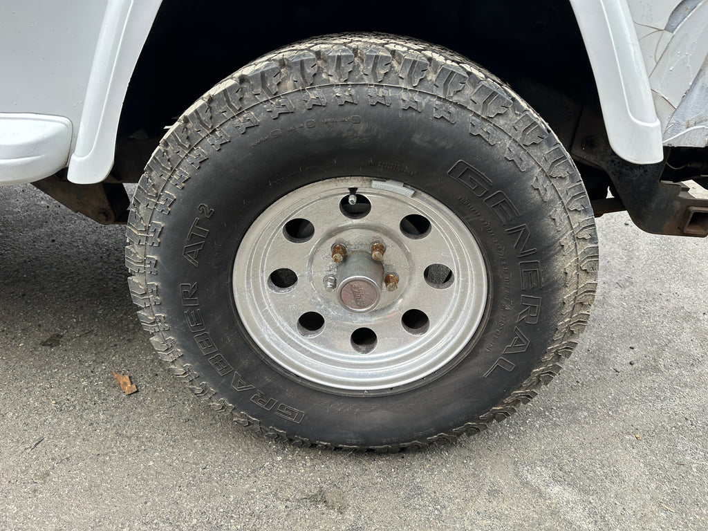 1993 Jeep Wrangler YJ 2.5 – J2509