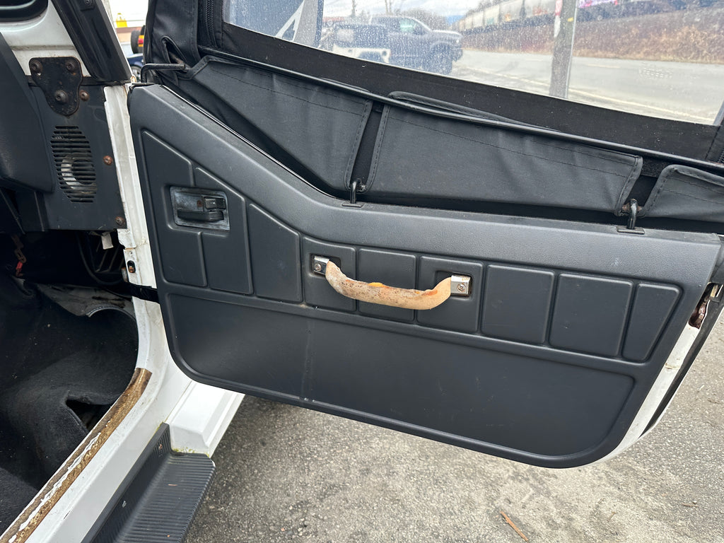 1993 Jeep Wrangler YJ 2.5 – J2509