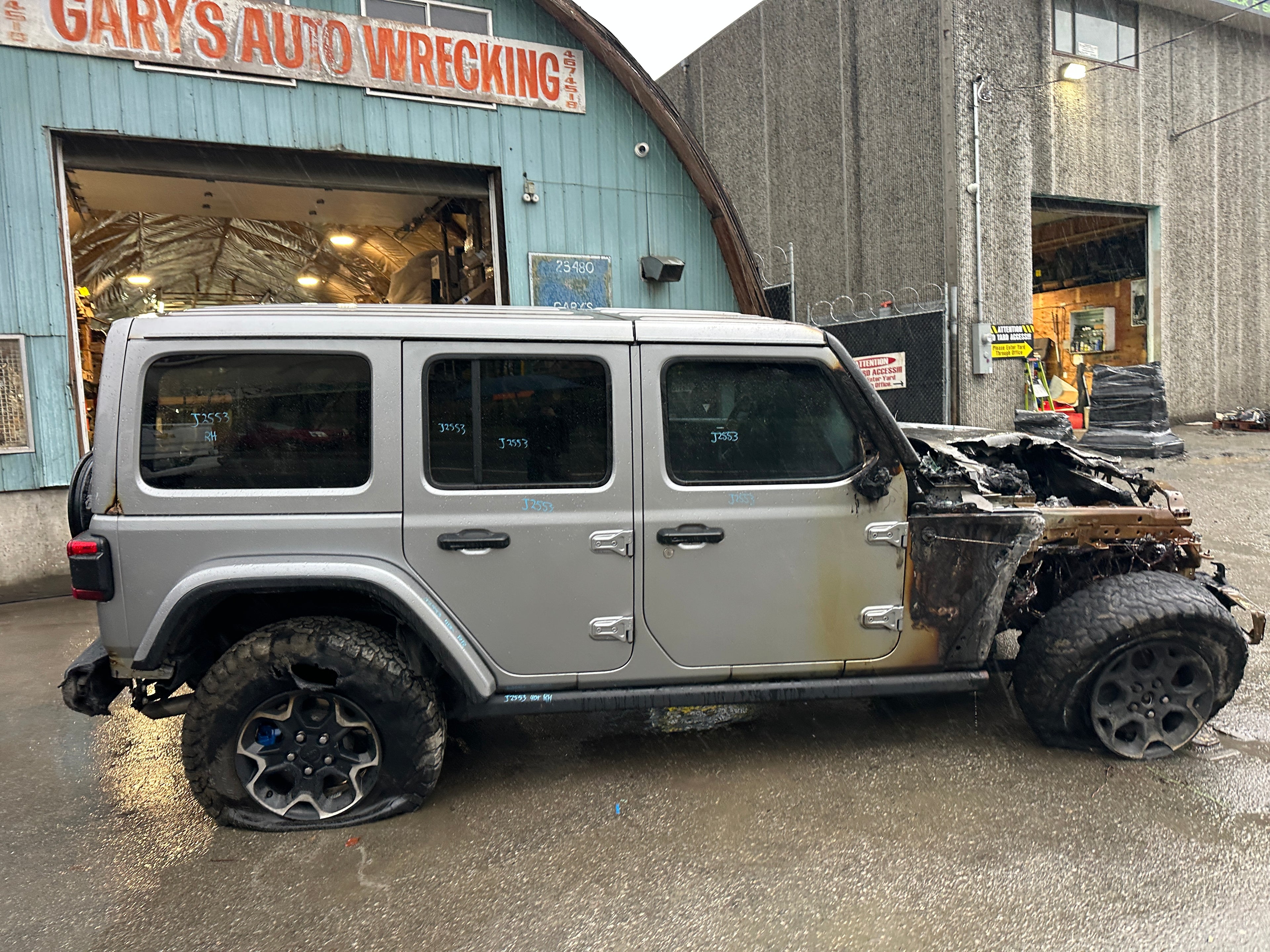 2021 Jeep Wrangler JL Unlimited Rubicon 4xe 2.0 – J2553
