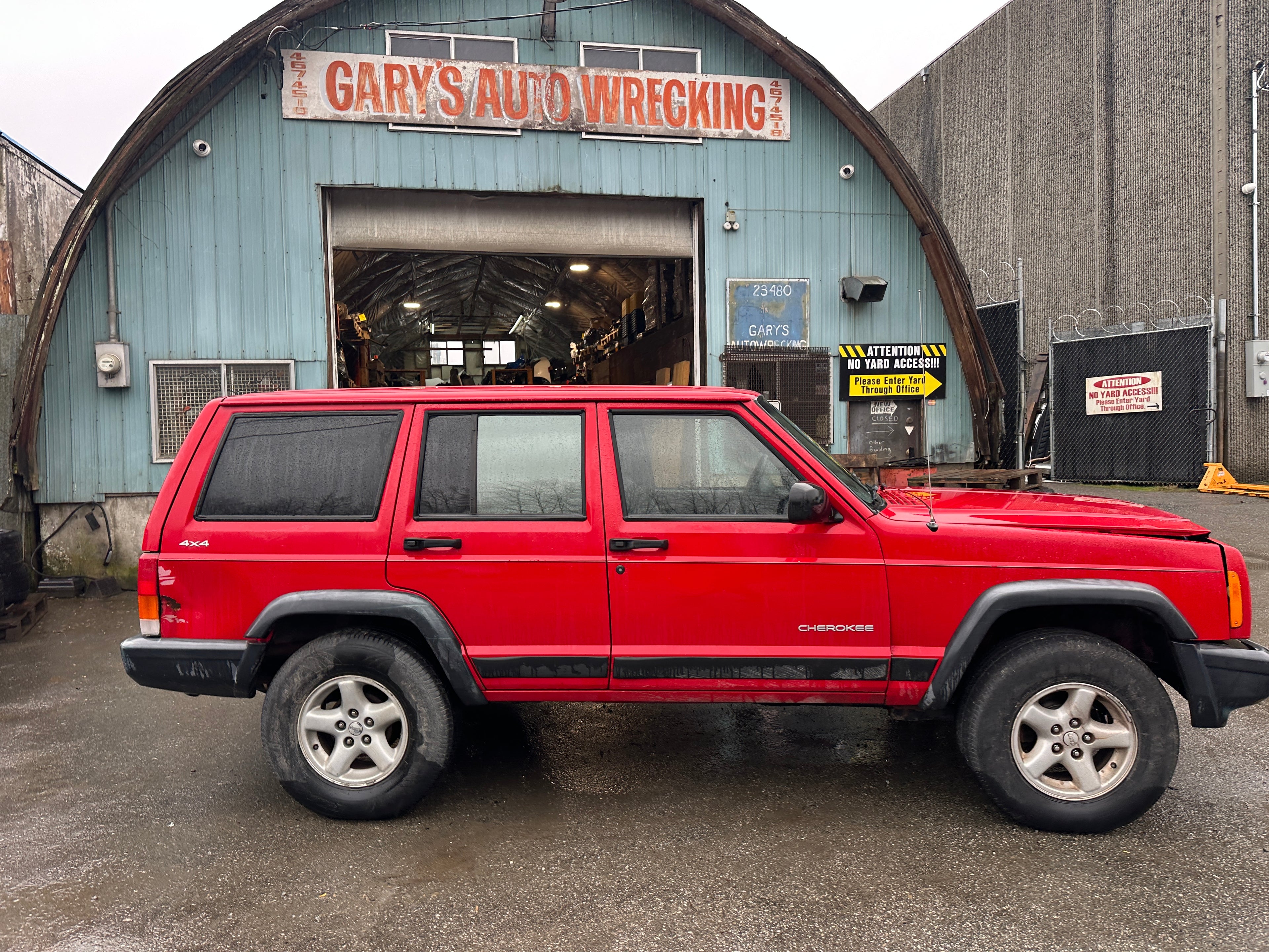 2000 Jeep Cherokee XJ SE 4.0 – J2608