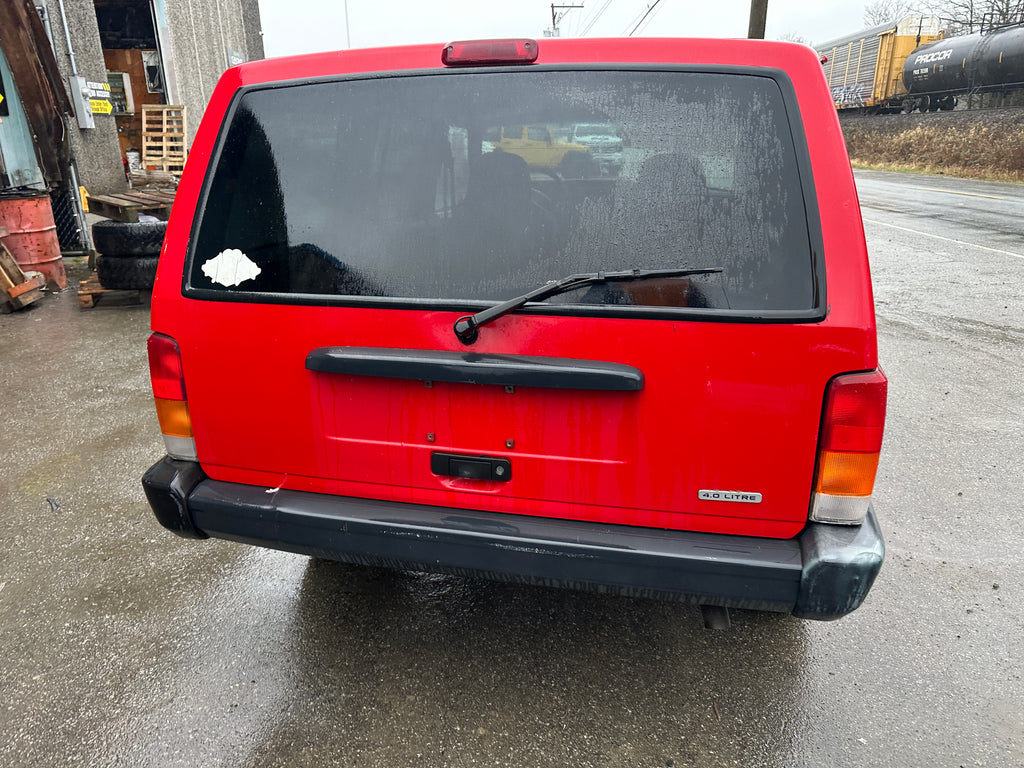 2000 Jeep Cherokee XJ SE 4.0 – J2608