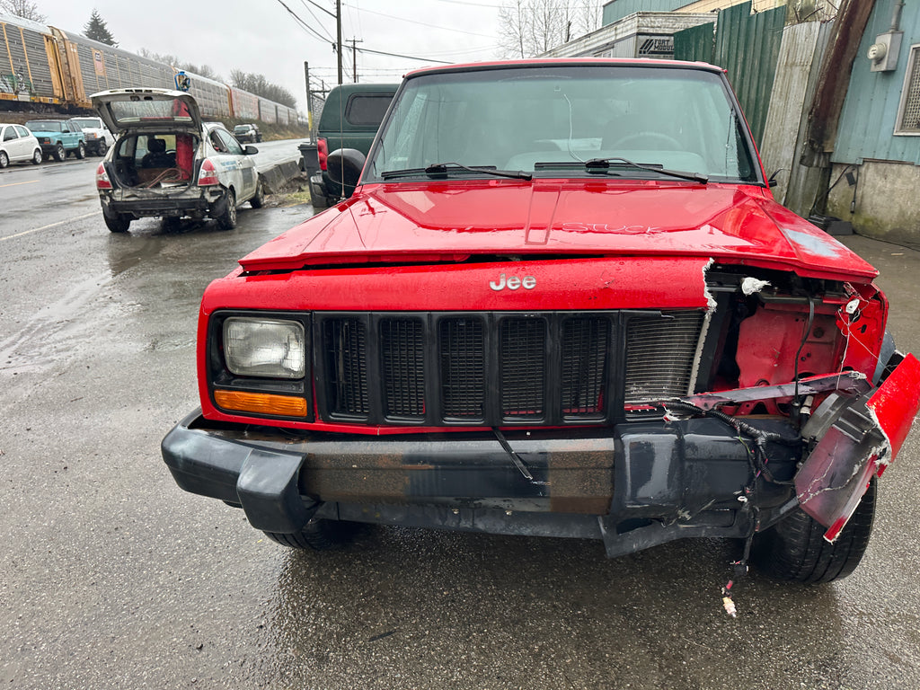 2000 Jeep Cherokee XJ SE 4.0 – J2608