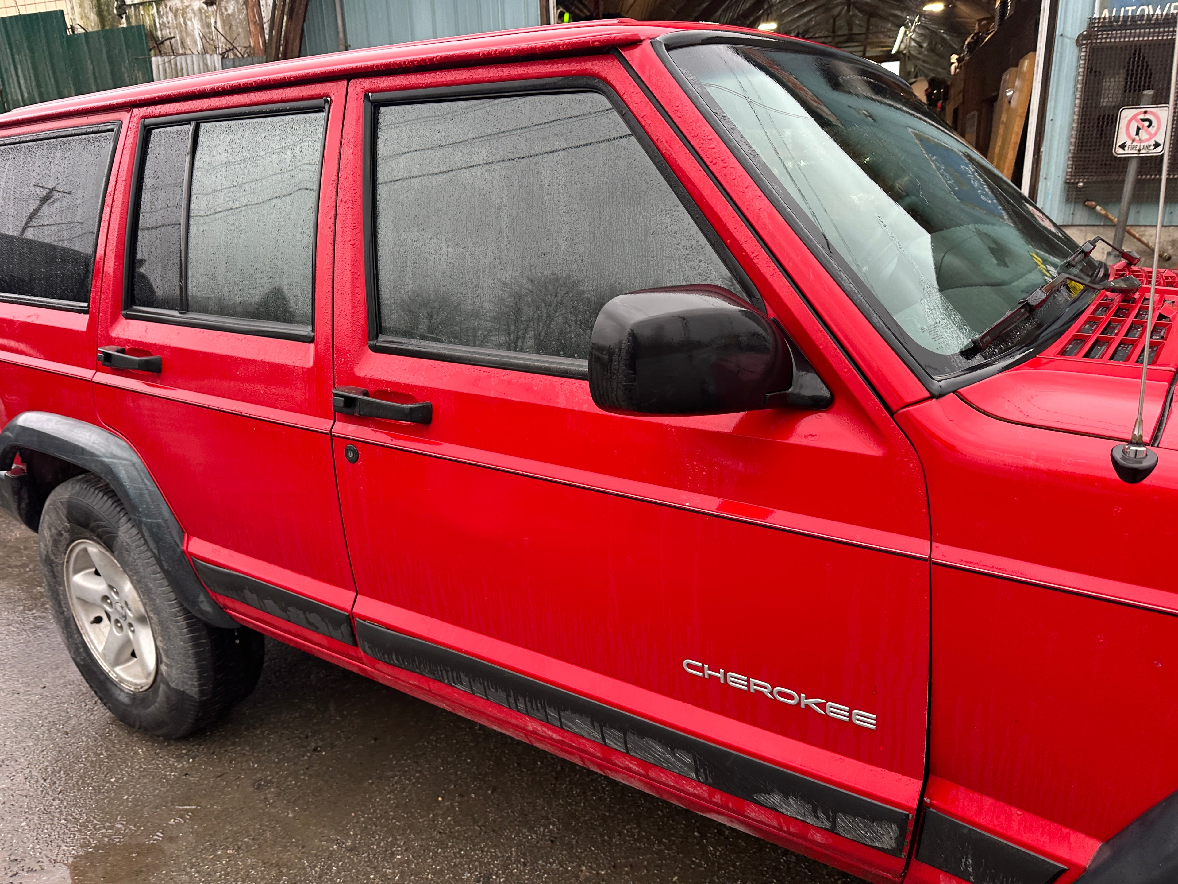 2000 Jeep Cherokee XJ SE 4.0 – J2608