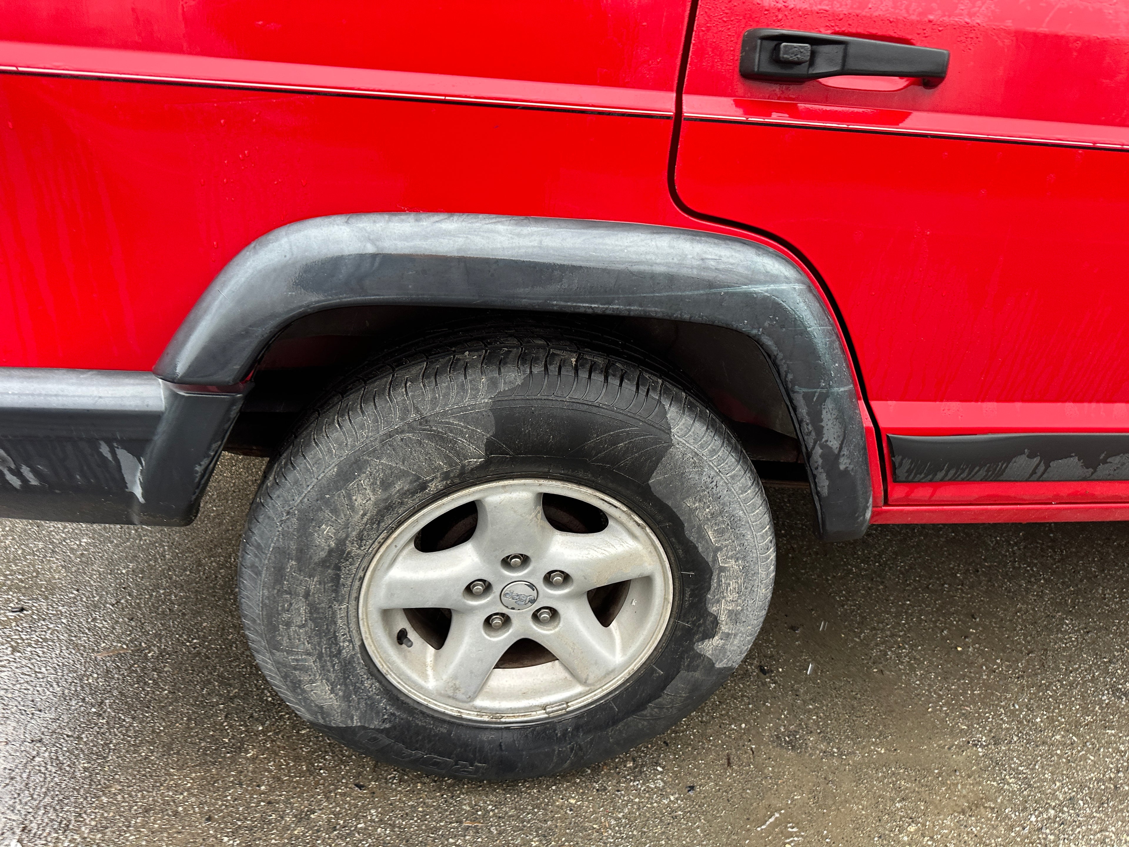 2000 Jeep Cherokee XJ SE 4.0 – J2608