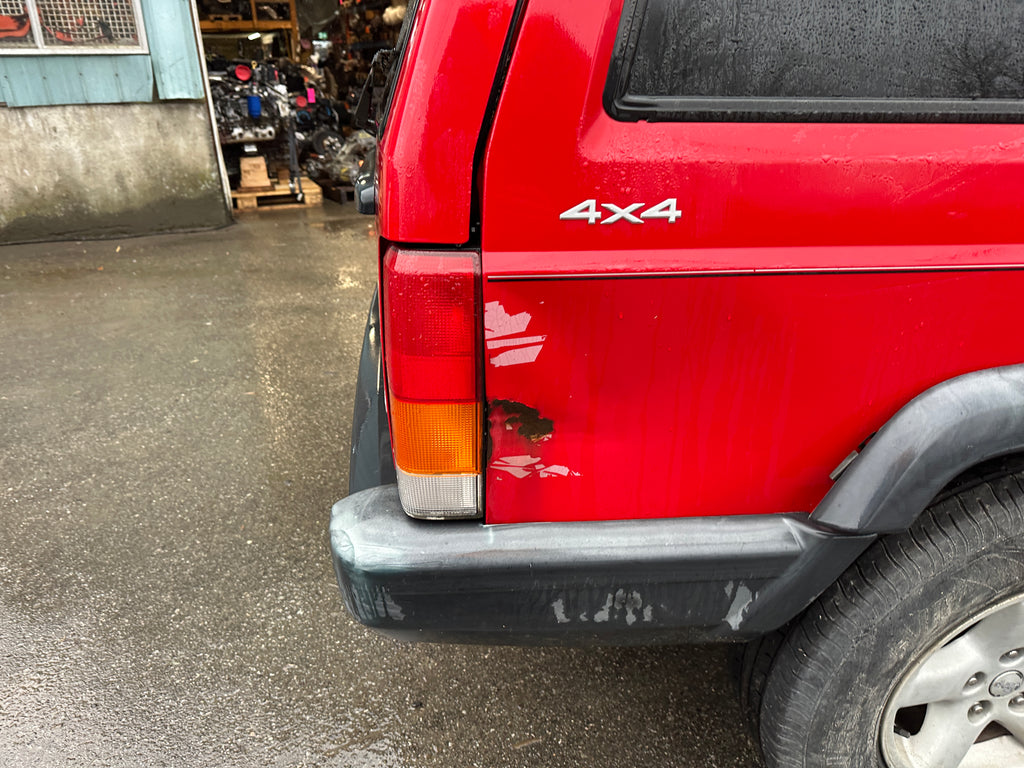 2000 Jeep Cherokee XJ SE 4.0 – J2608