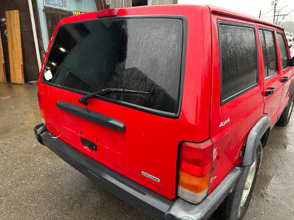 2000 Jeep Cherokee XJ SE 4.0 – J2608