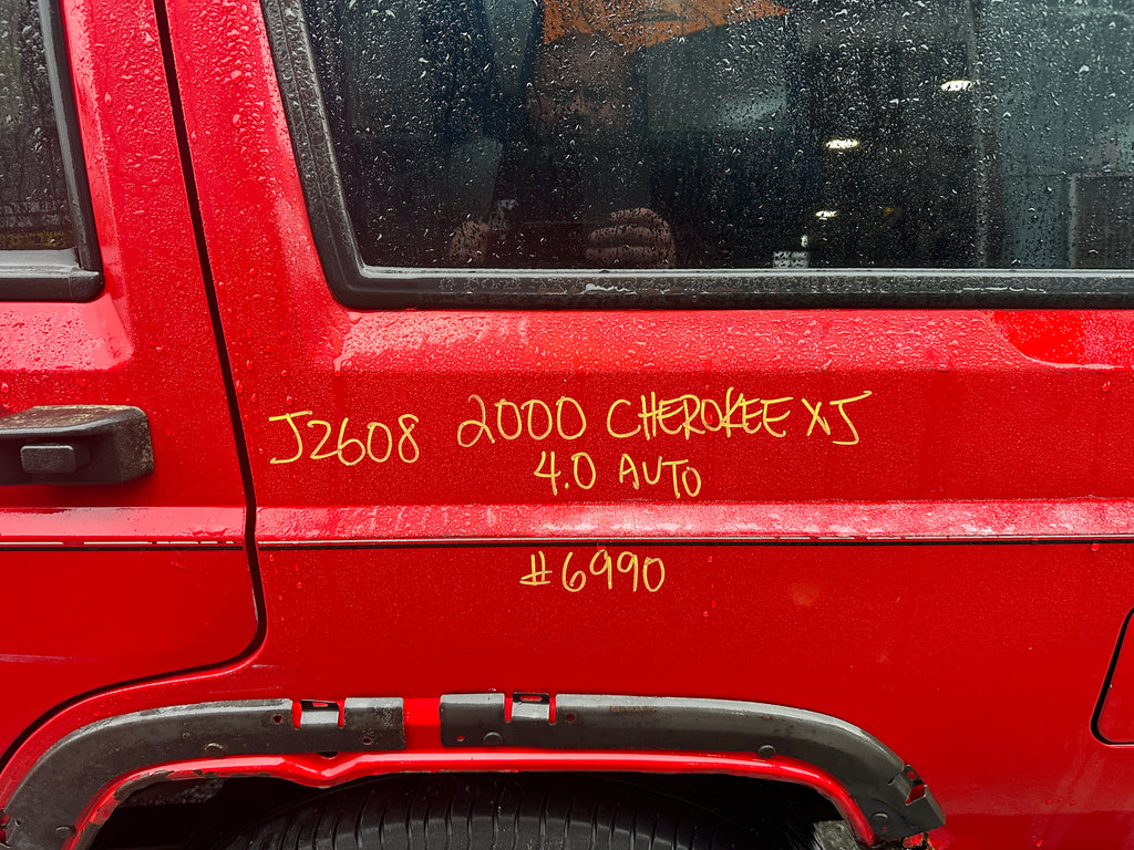 2000 Jeep Cherokee XJ SE 4.0 – J2608