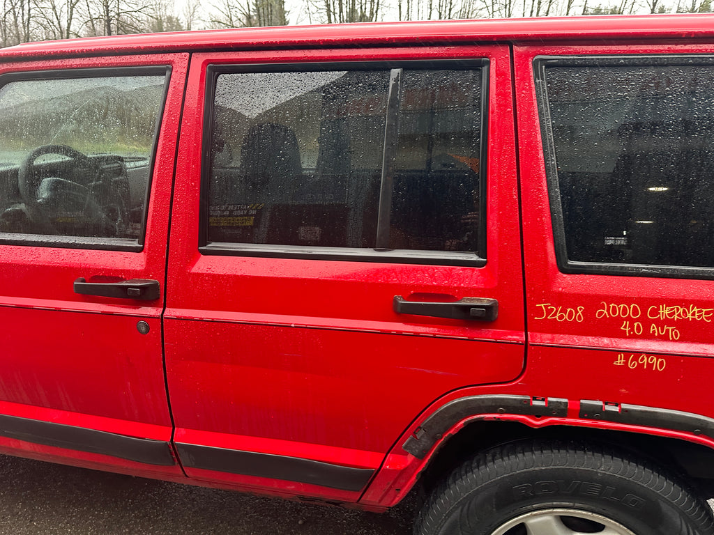 2000 Jeep Cherokee XJ SE 4.0 – J2608