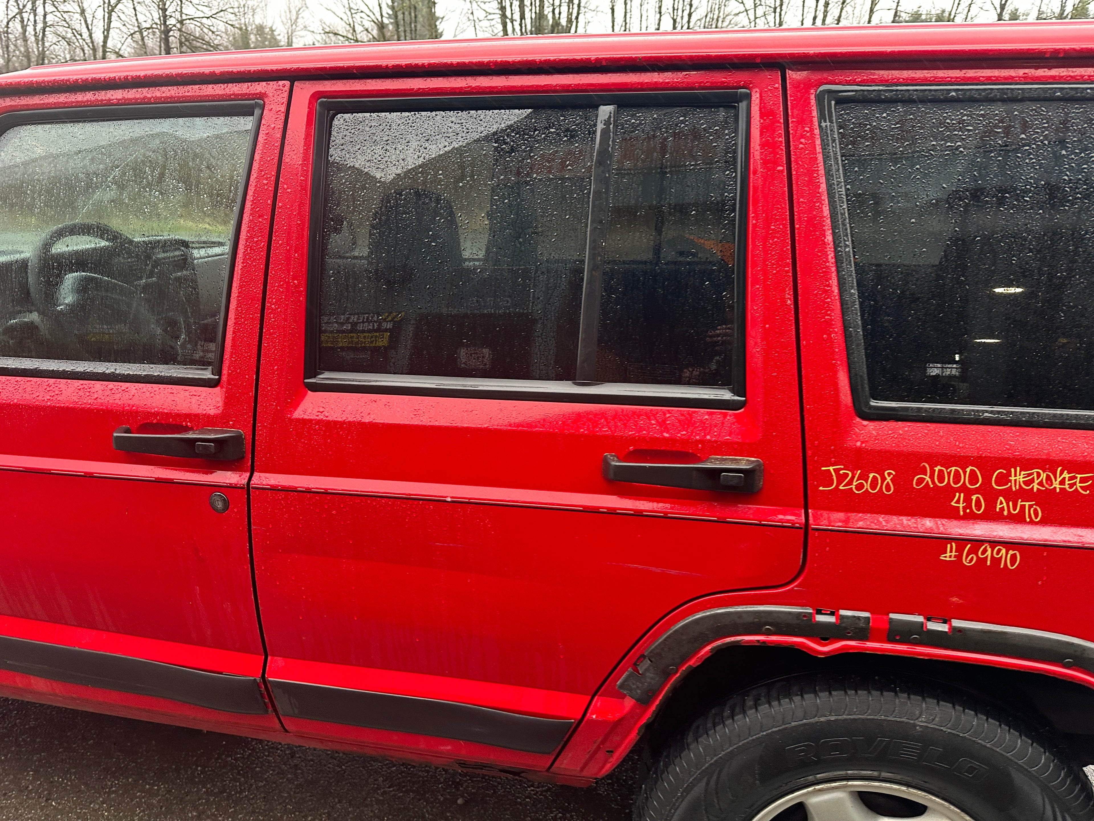 2000 Jeep Cherokee XJ SE 4.0 – J2608