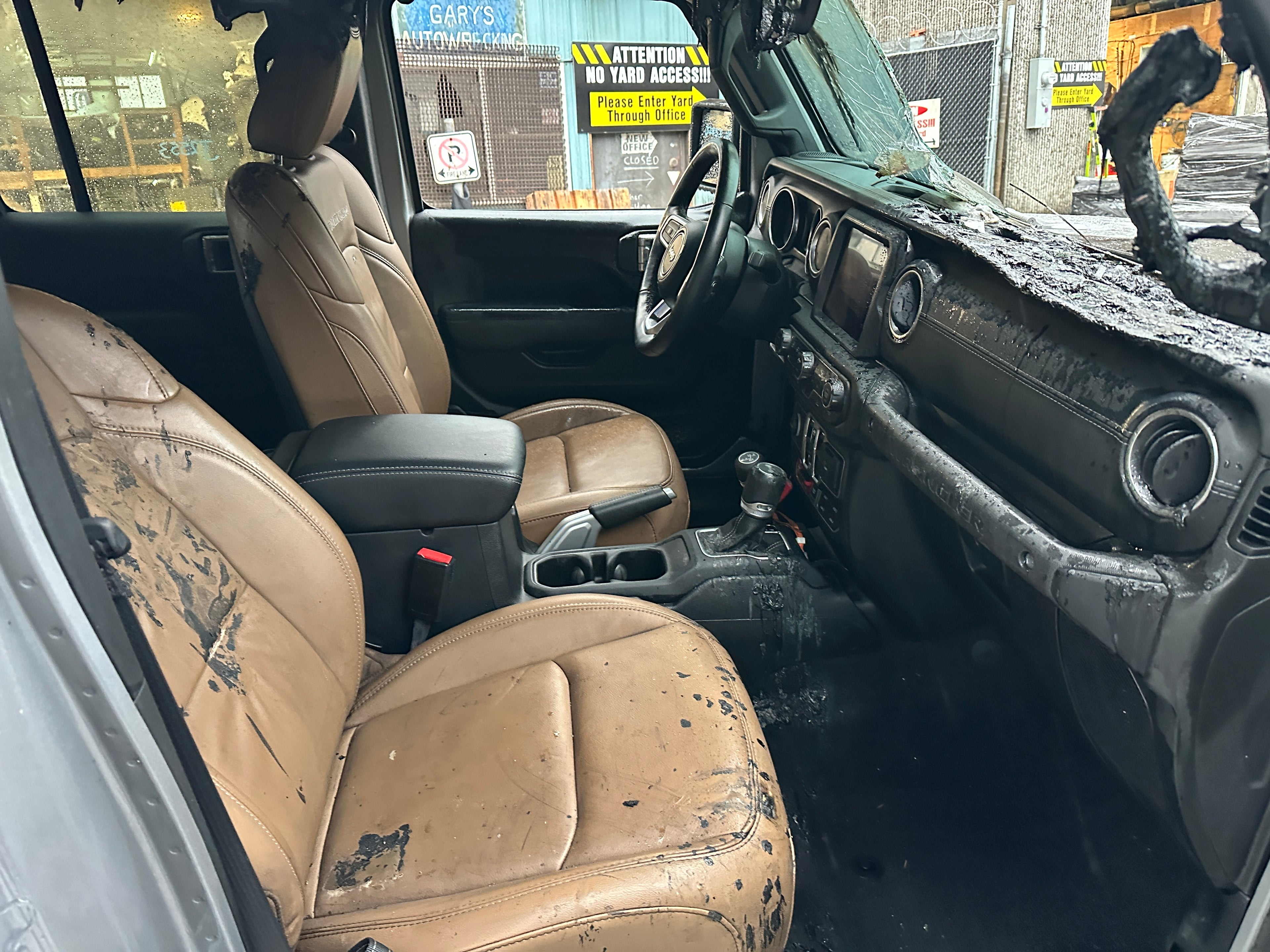 2021 Jeep Wrangler JL Unlimited Rubicon 4xe 2.0 – J2553