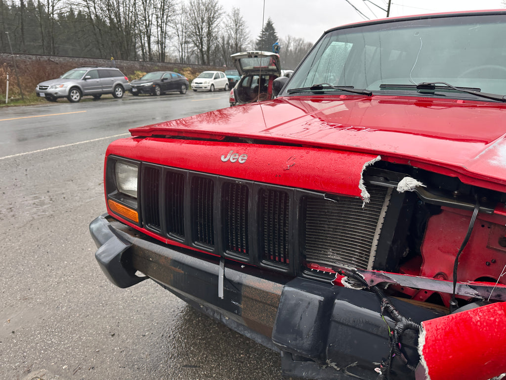 2000 Jeep Cherokee XJ SE 4.0 – J2608