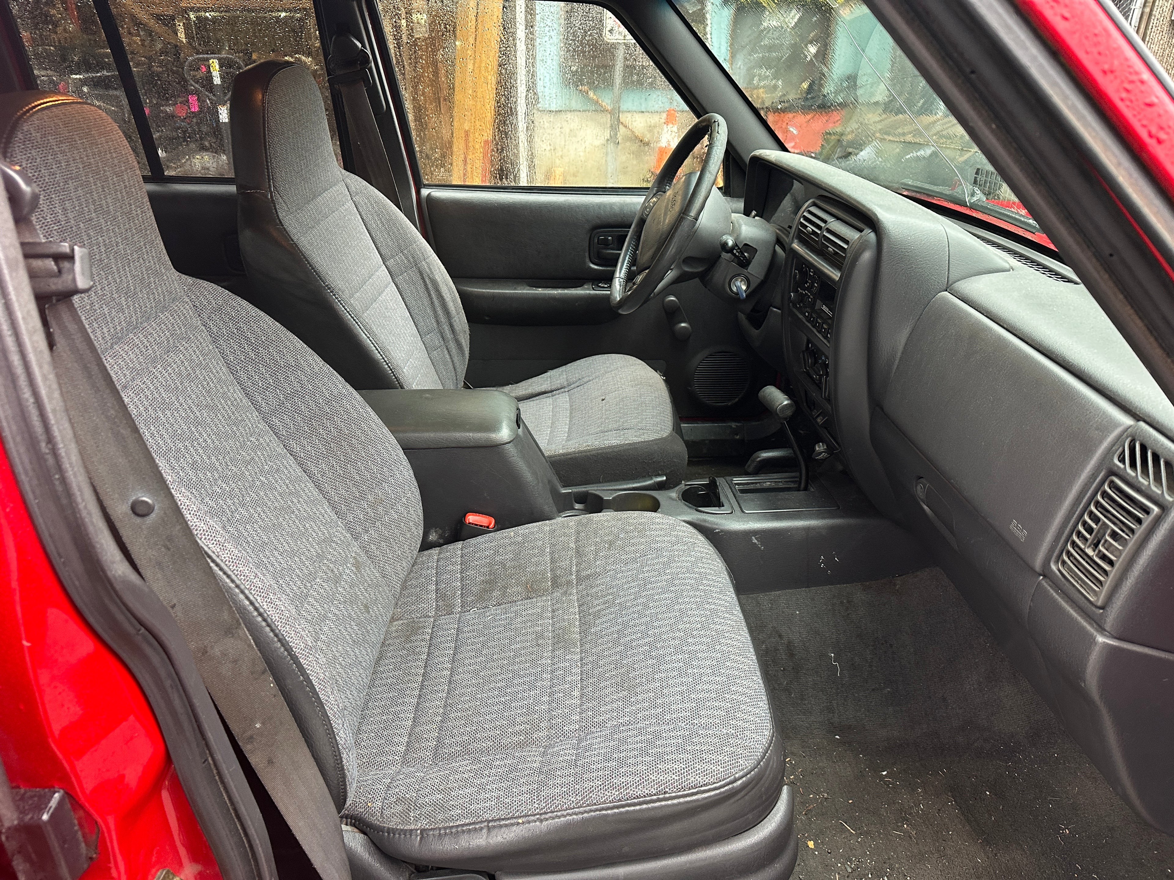 2000 Jeep Cherokee XJ SE 4.0 – J2608