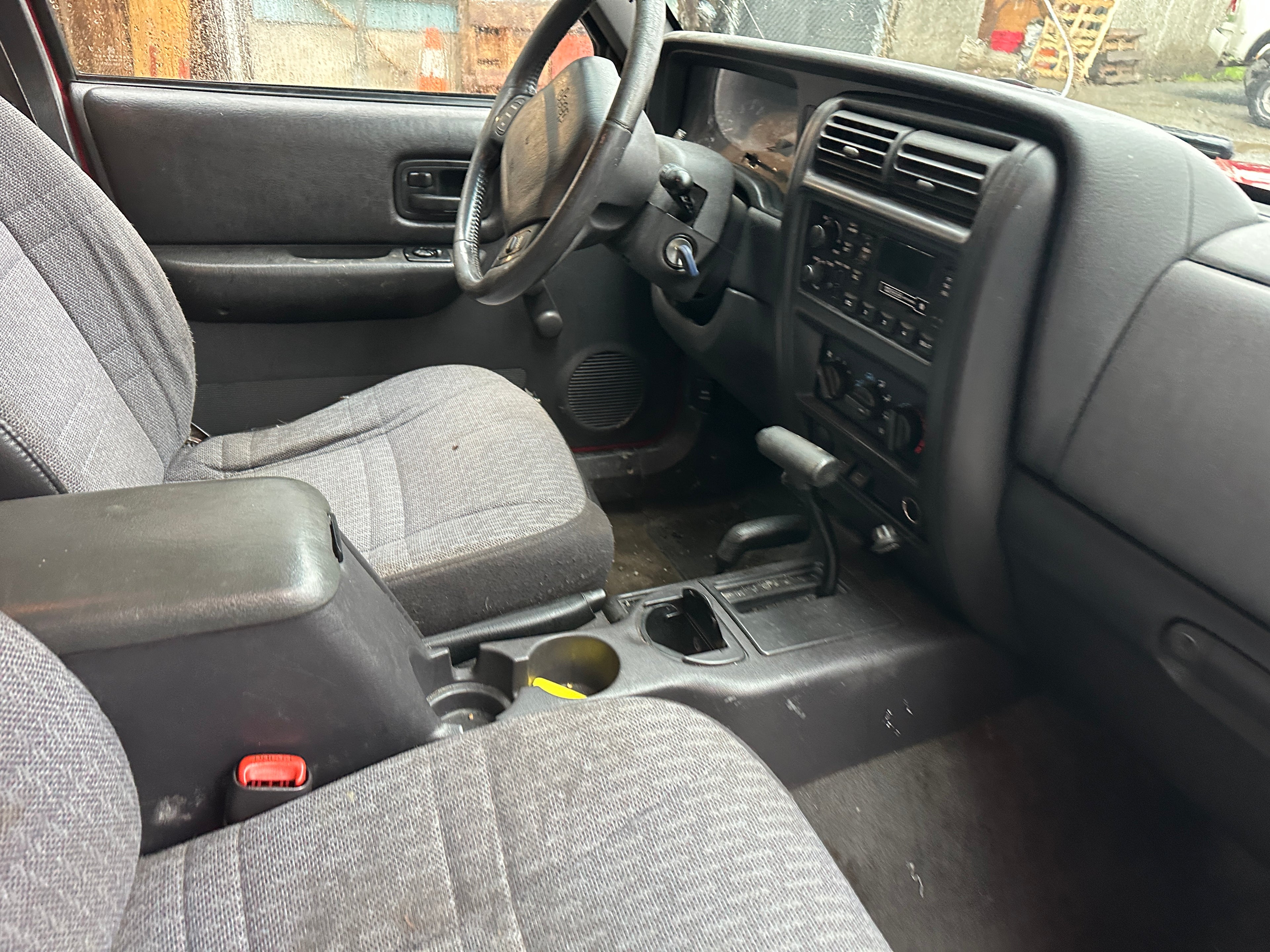 2000 Jeep Cherokee XJ SE 4.0 – J2608