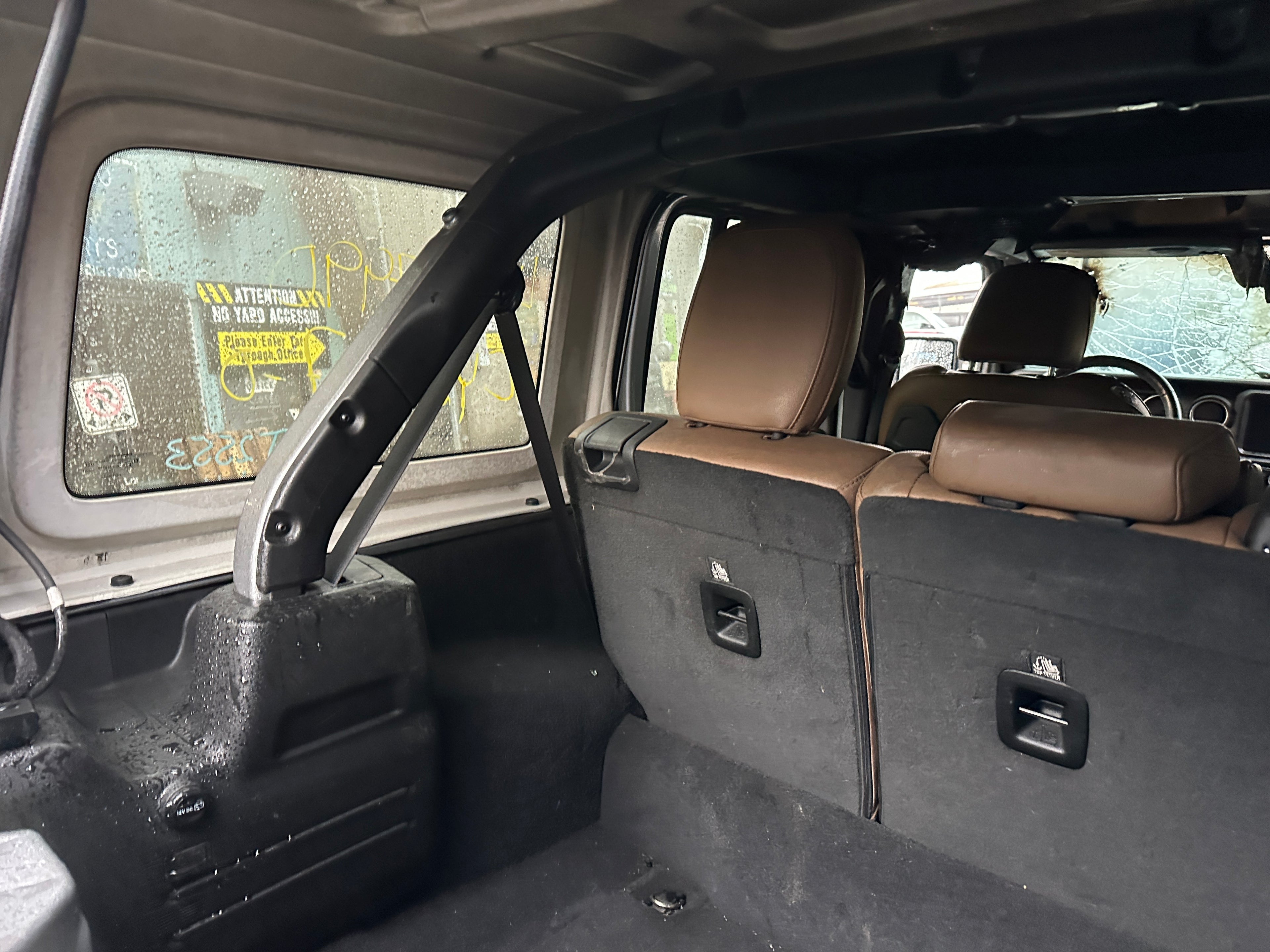 2021 Jeep Wrangler JL Unlimited Rubicon 4xe 2.0 – J2553