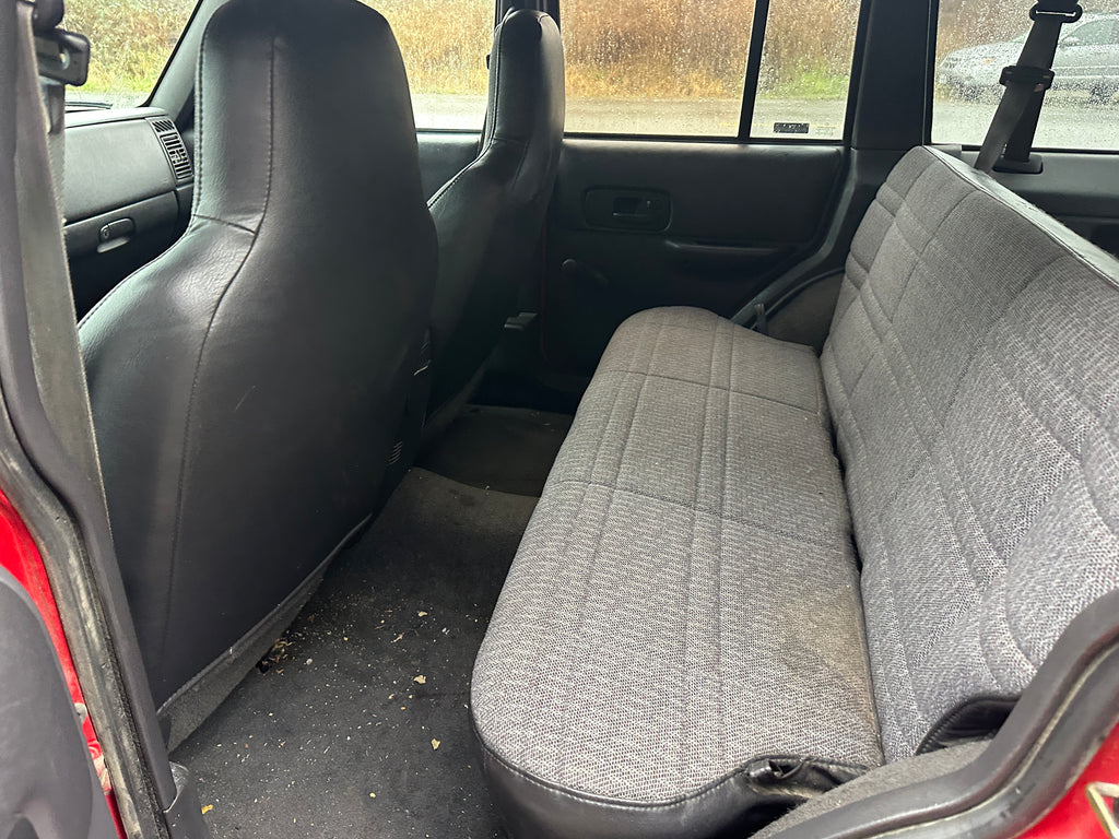 2000 Jeep Cherokee XJ SE 4.0 – J2608
