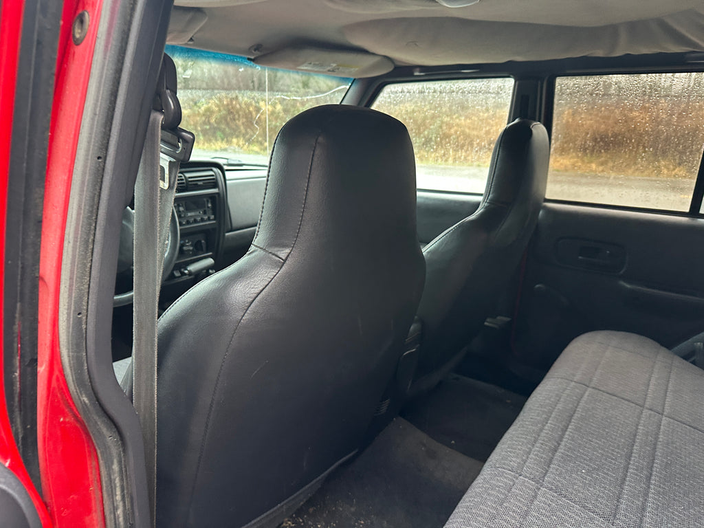 2000 Jeep Cherokee XJ SE 4.0 – J2608