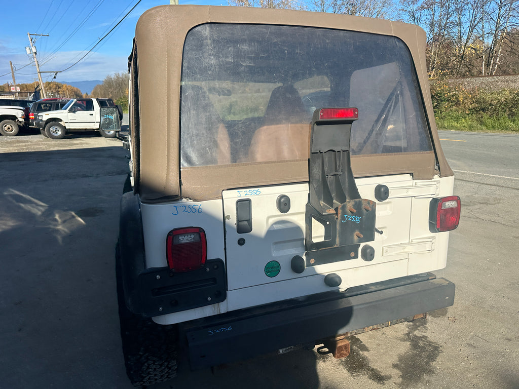 2002 Jeep Wrangler TJ – J2556