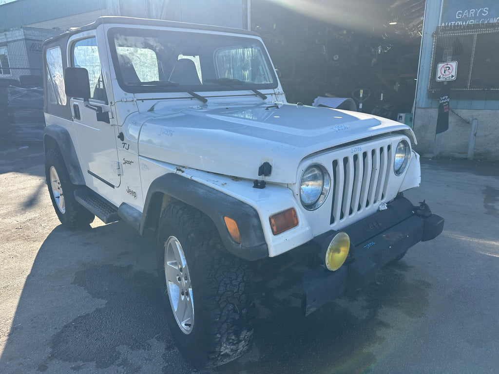 2002 Jeep Wrangler TJ – J2556
