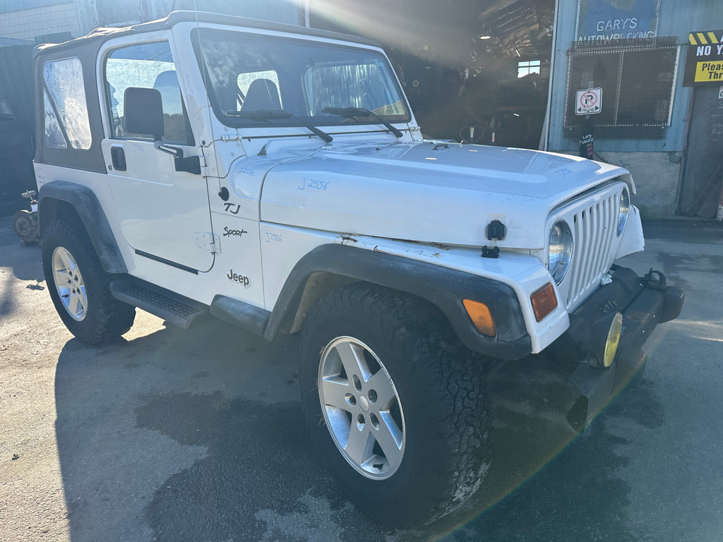 2002 Jeep Wrangler TJ – J2556