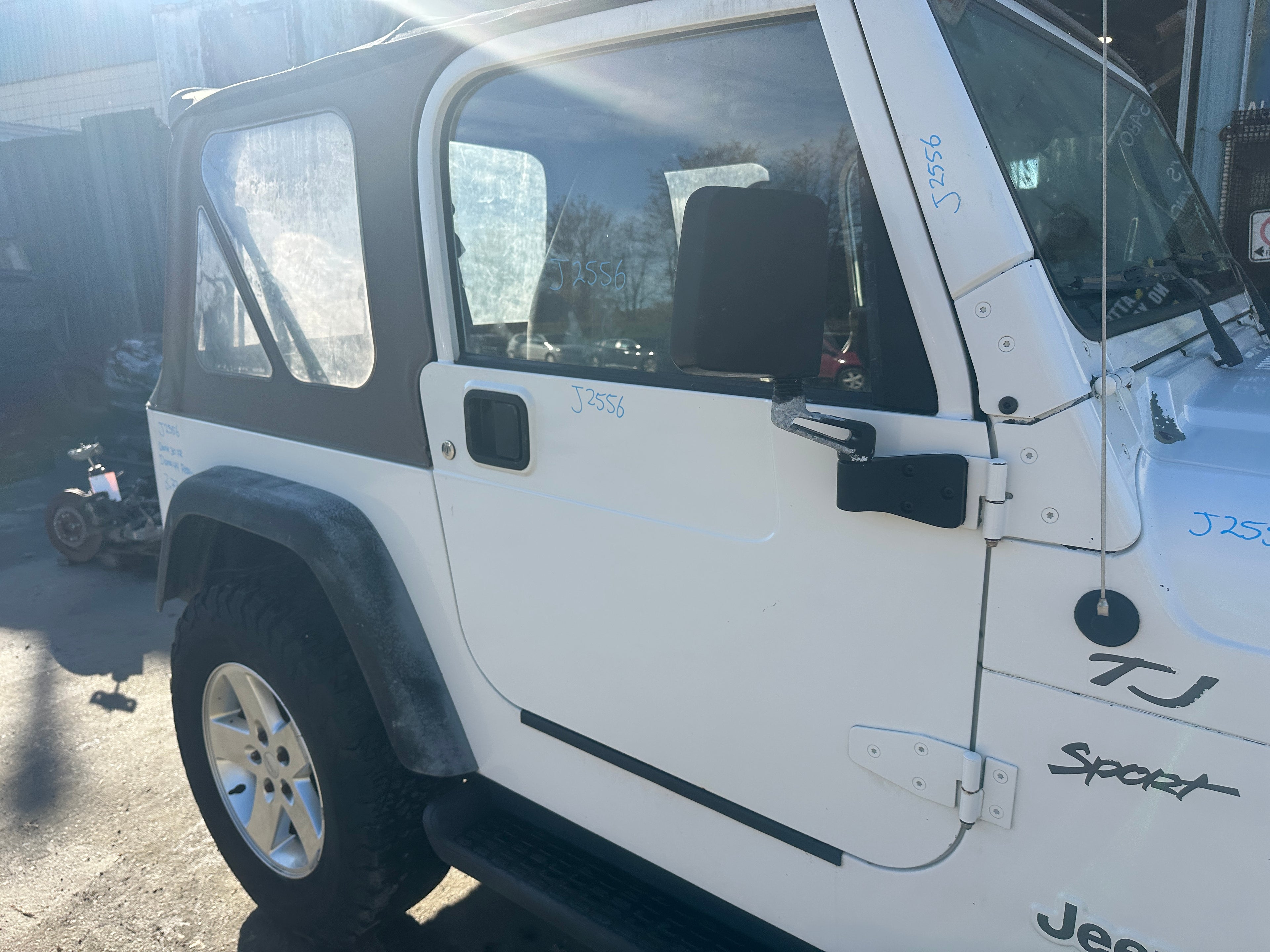 2002 Jeep Wrangler TJ – J2556