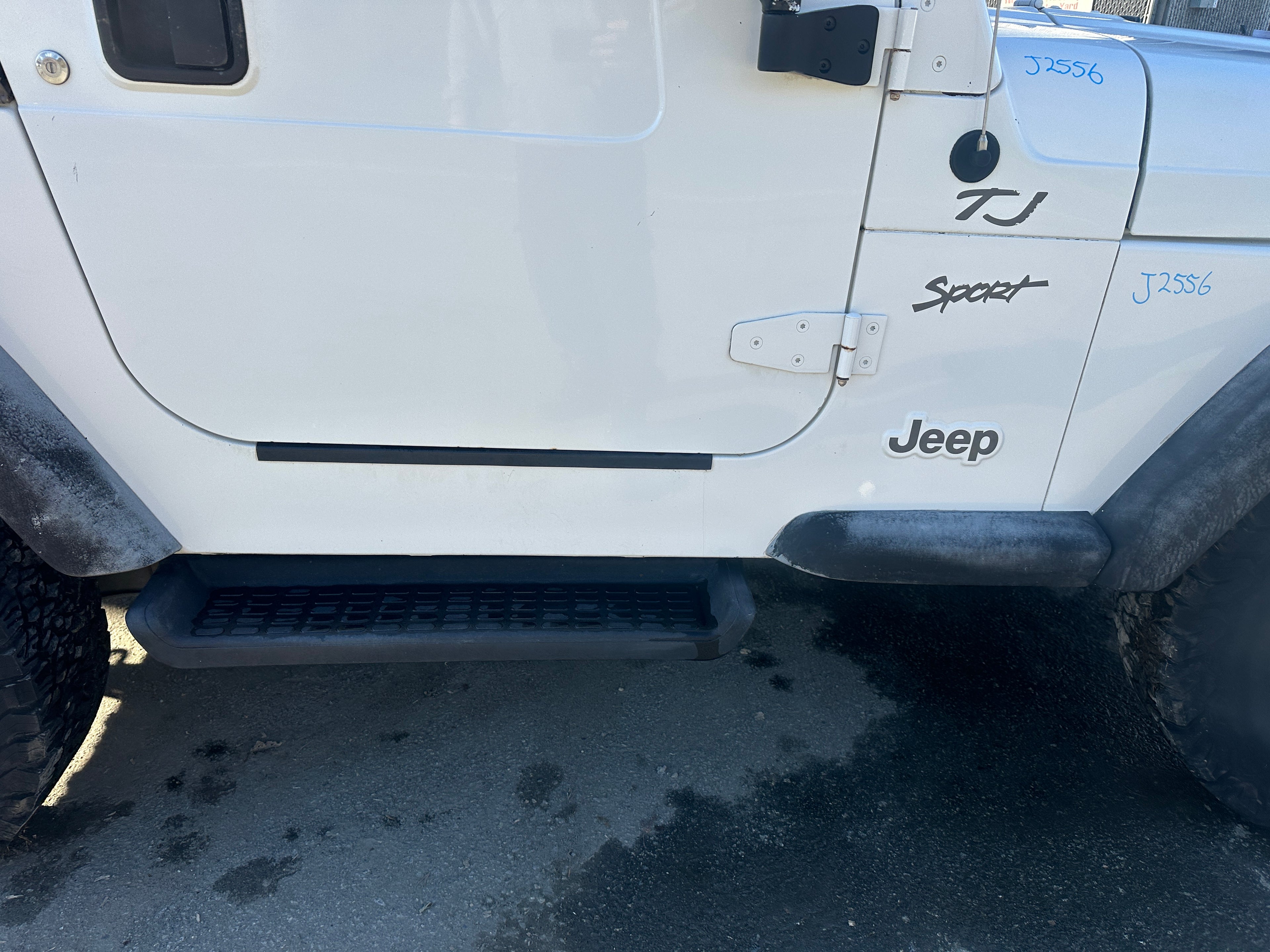 2002 Jeep Wrangler TJ – J2556