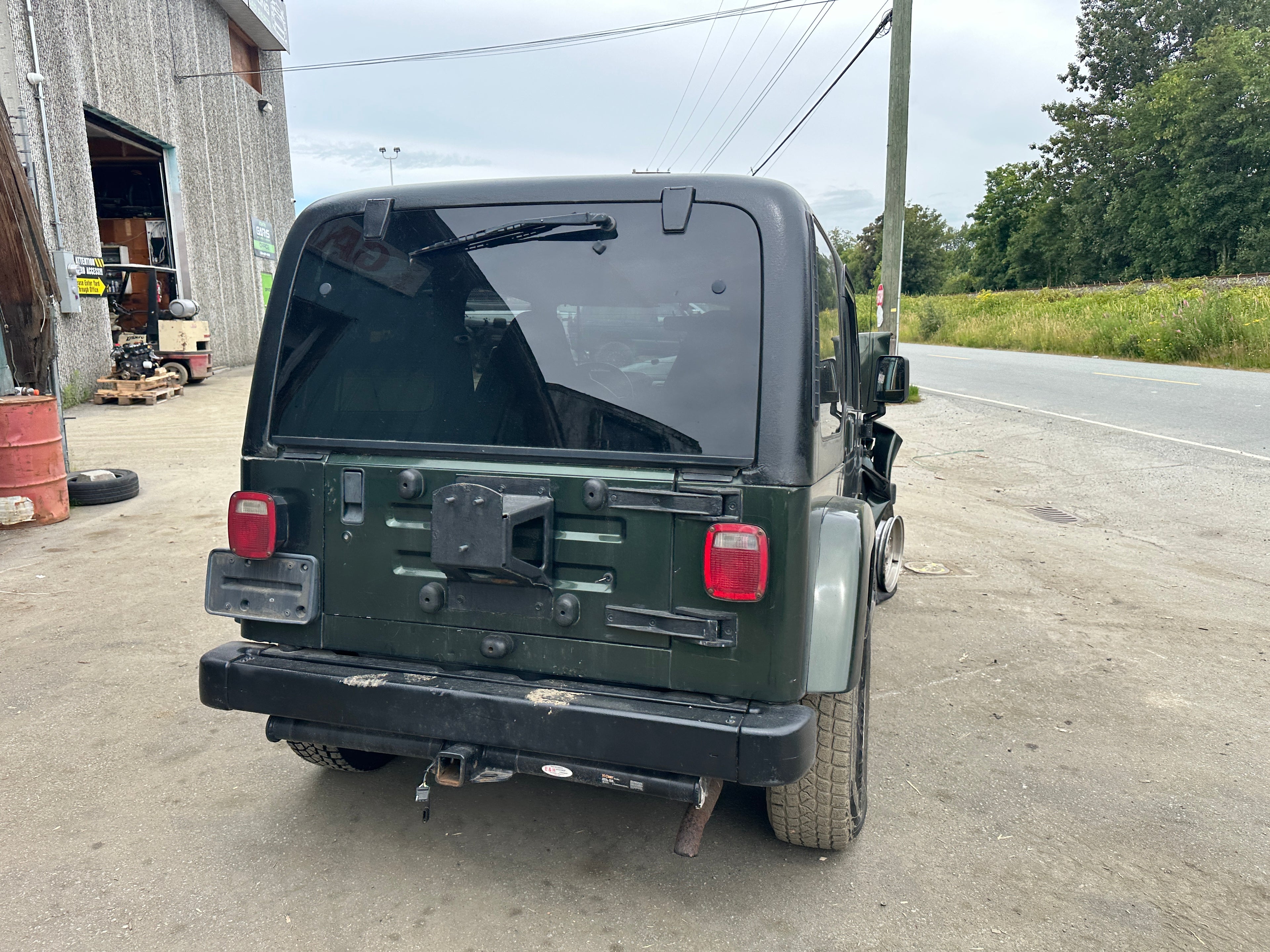 1998 Jeep Wrangler TJ 4.0 – J2531