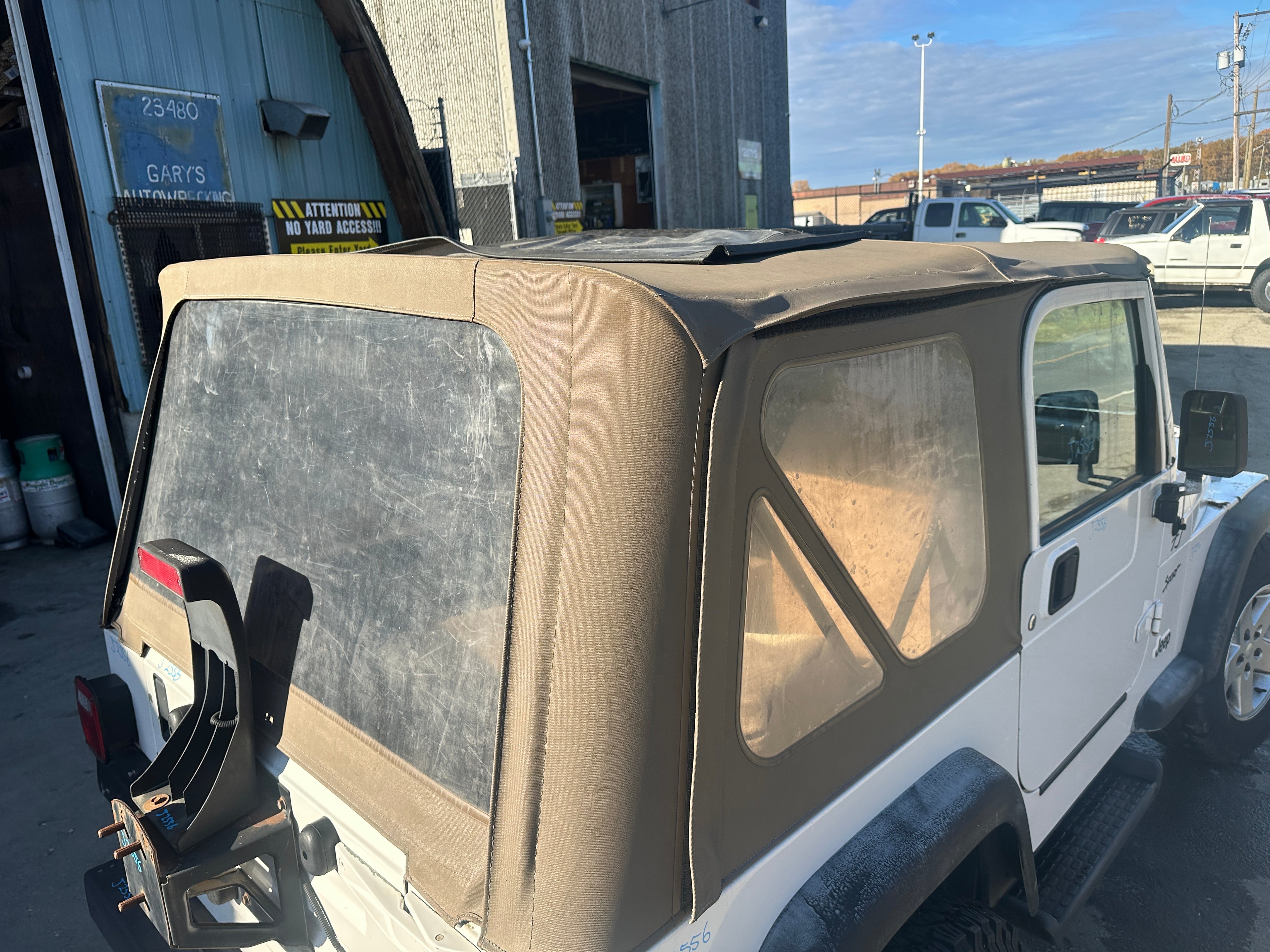 2002 Jeep Wrangler TJ – J2556