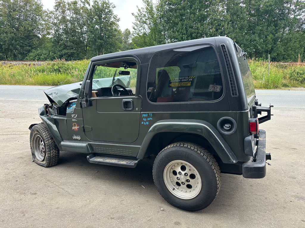 1998 Jeep Wrangler TJ 4.0 – J2531