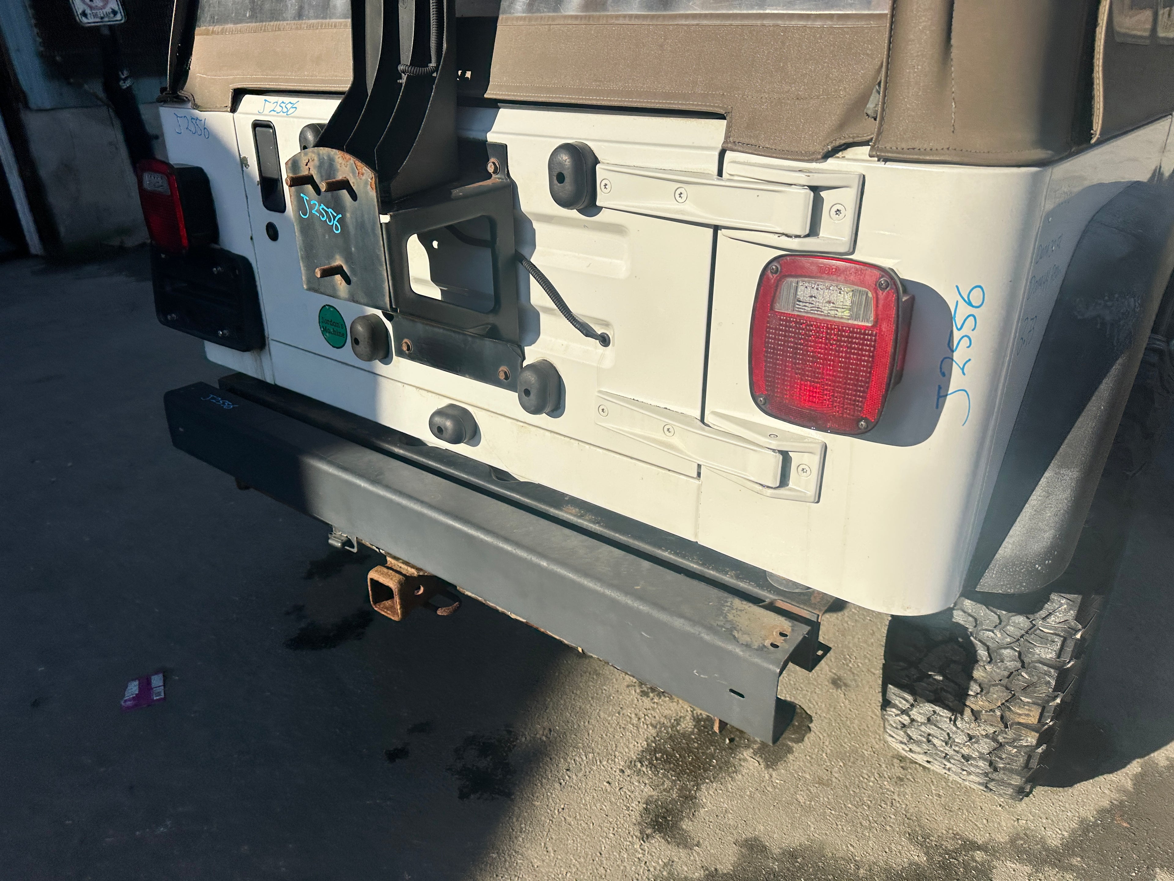 2002 Jeep Wrangler TJ – J2556