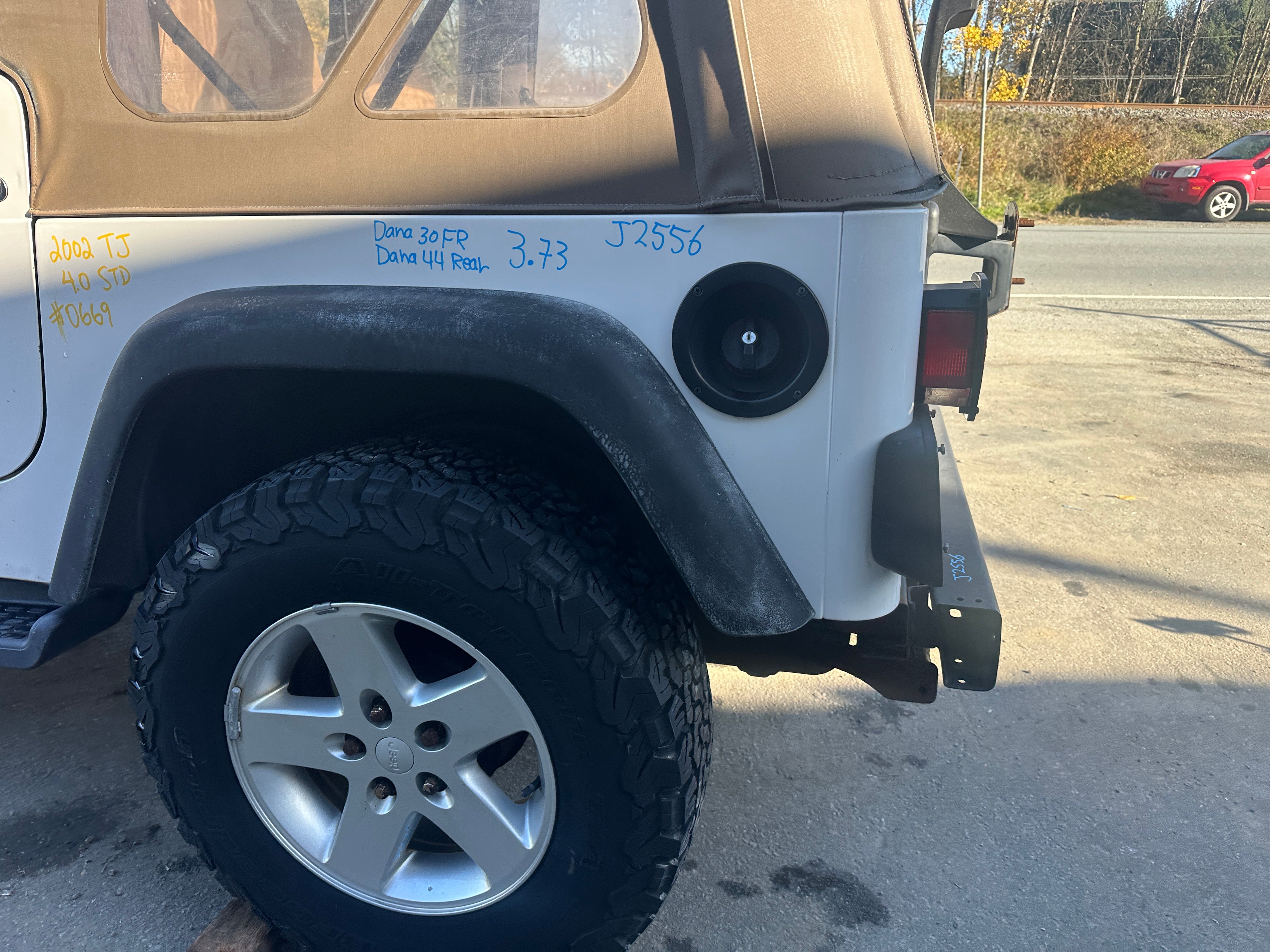 2002 Jeep Wrangler TJ – J2556