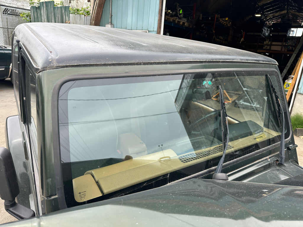 1998 Jeep Wrangler TJ 4.0 – J2531