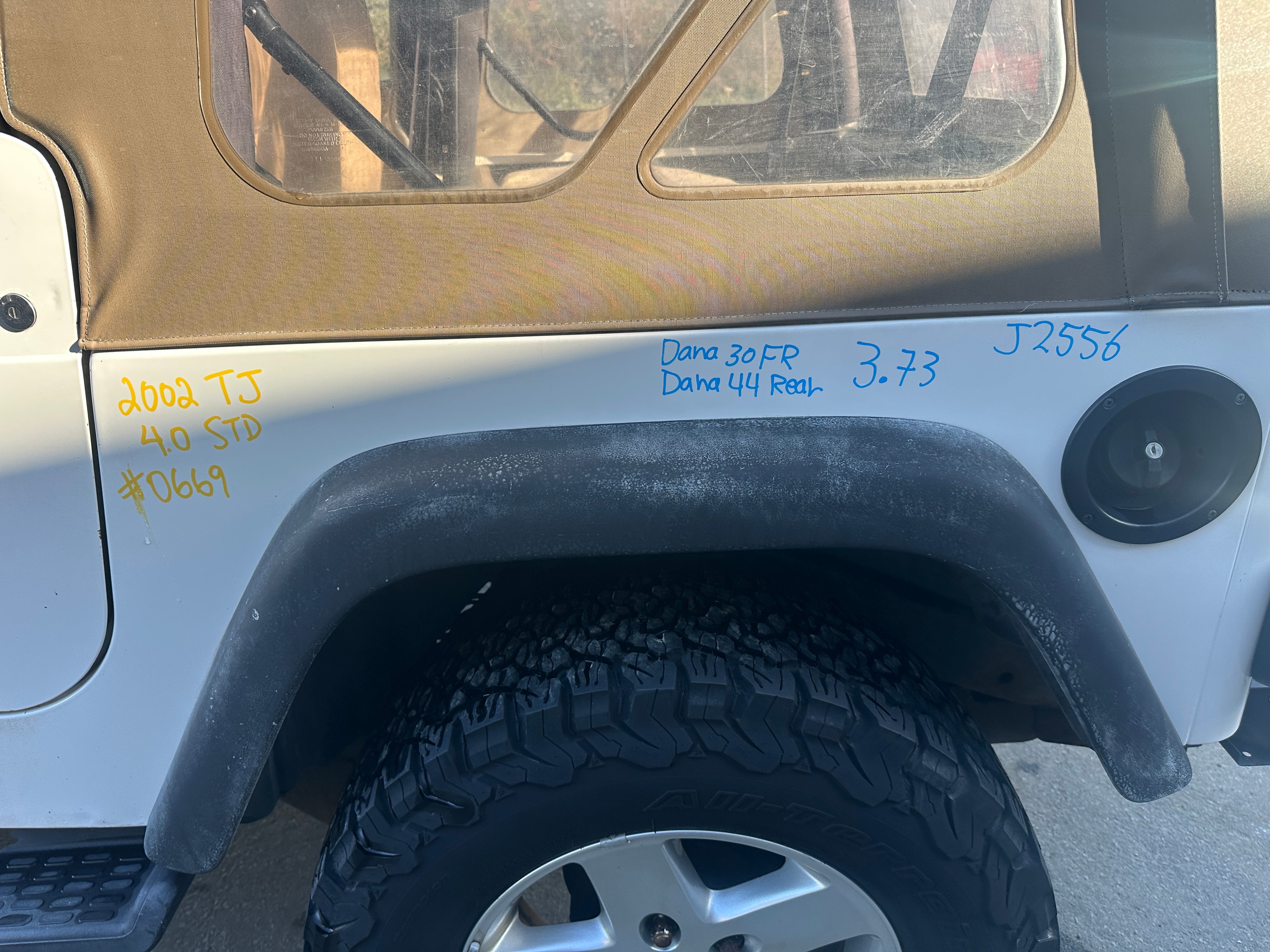 2002 Jeep Wrangler TJ – J2556