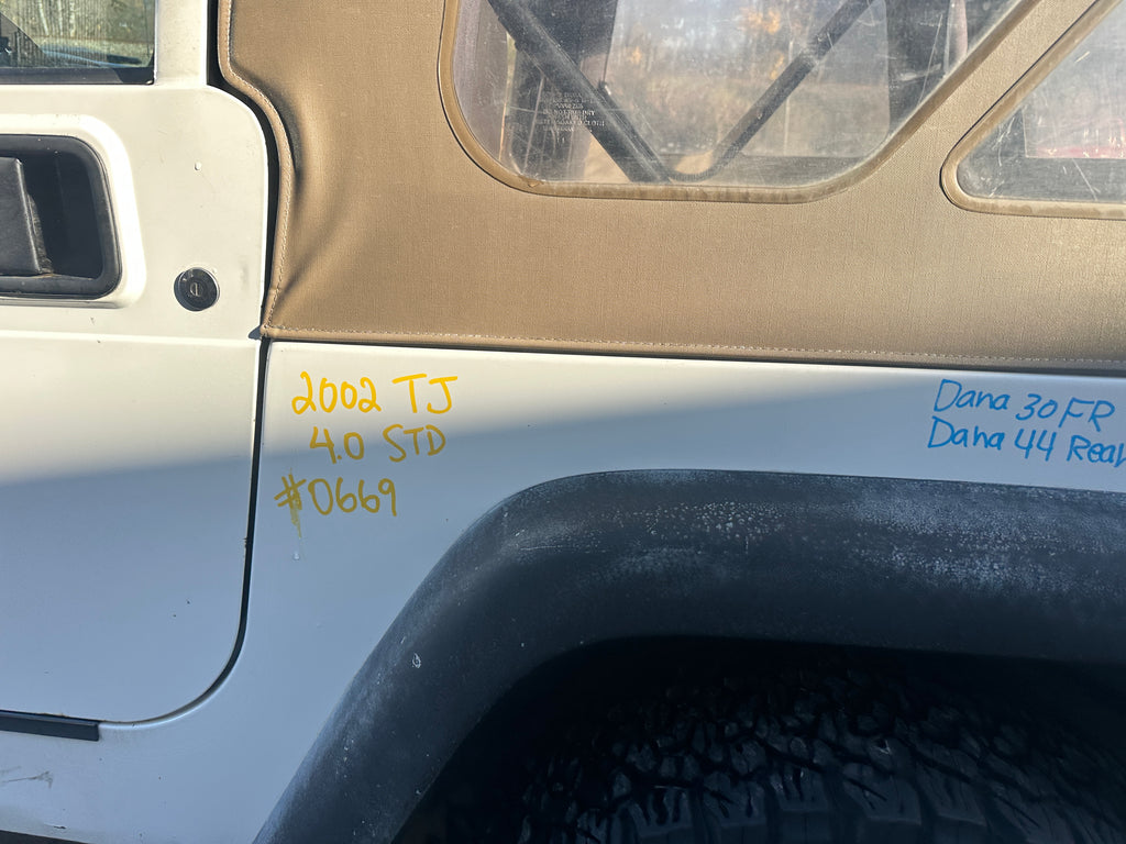 2002 Jeep Wrangler TJ – J2556